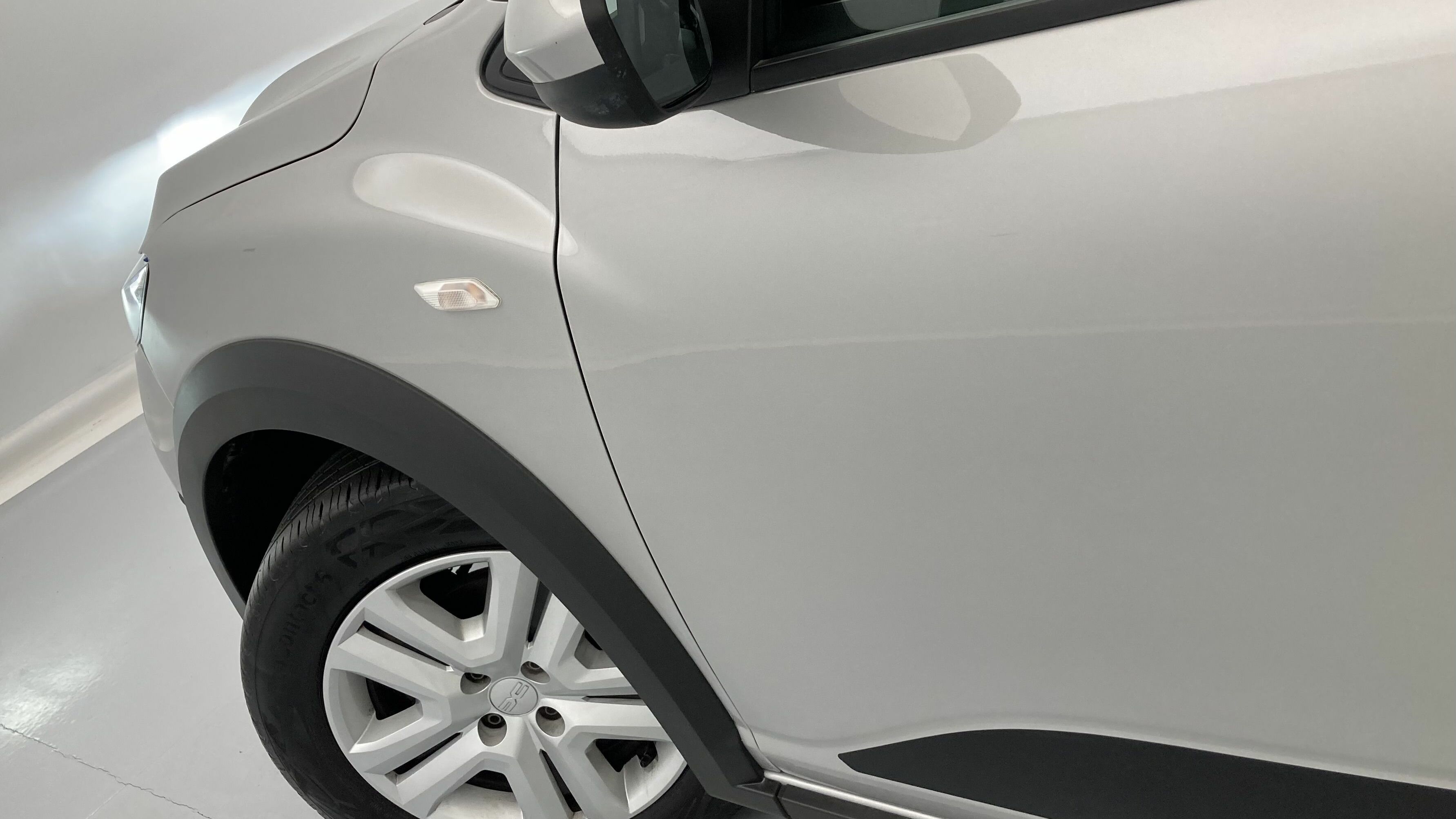 dacia sandero stepway expresion 1.0 TCE 90 2024 gris luna 29