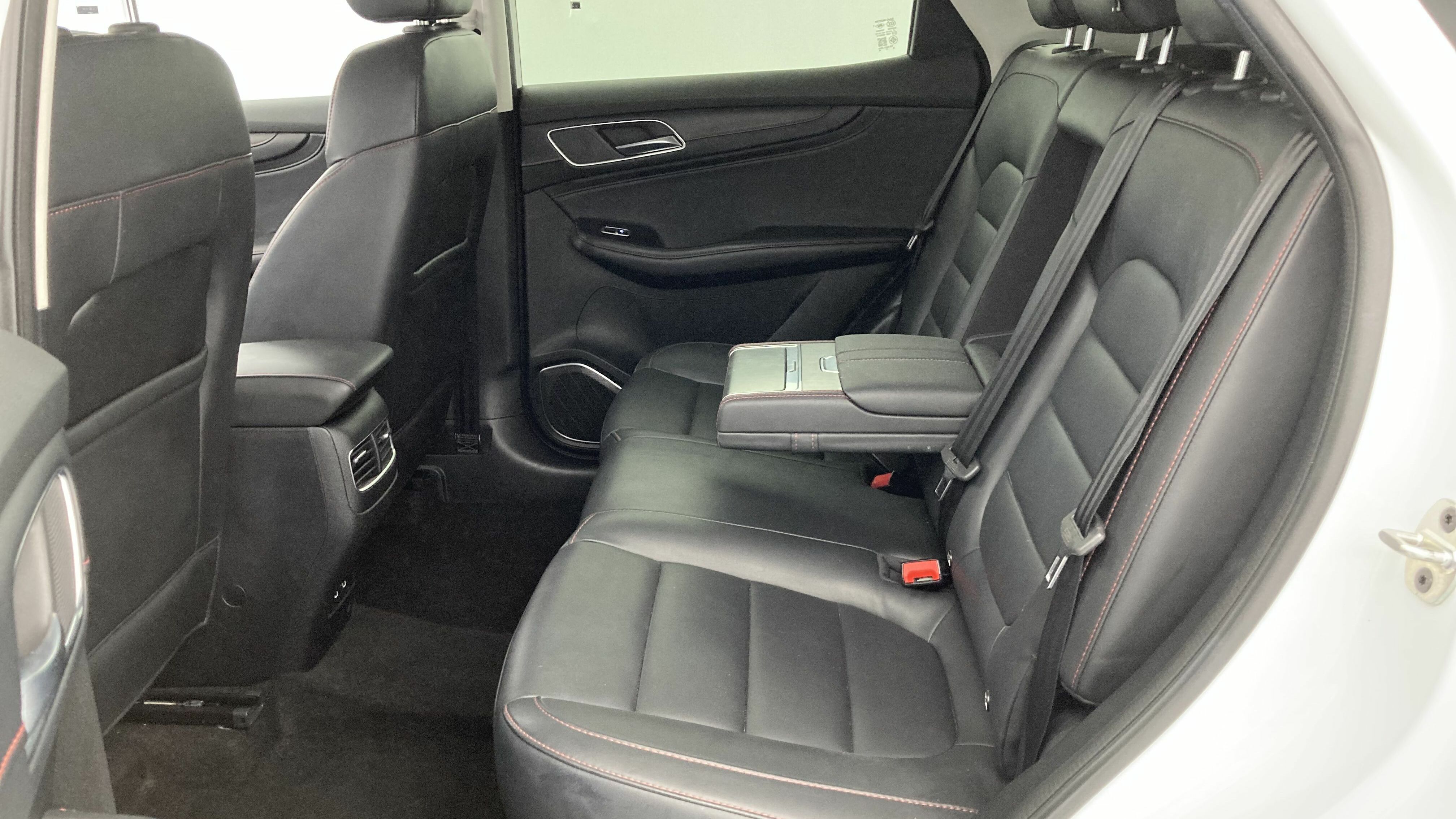 mg hs comfort 1.5 T-GDI 162 2023 dover white 21