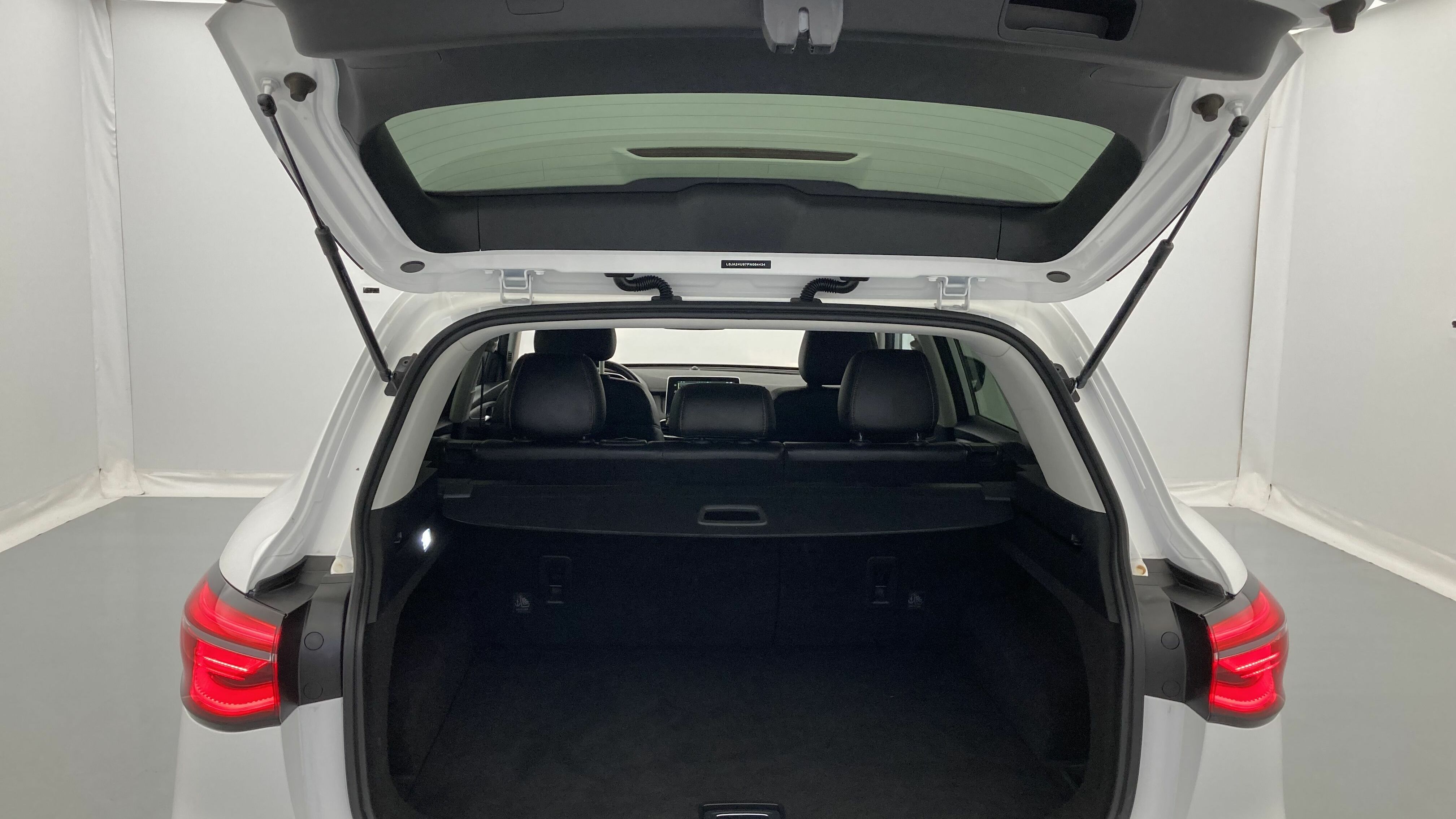 mg hs comfort 1.5 T-GDI 162 2023 dover white 24