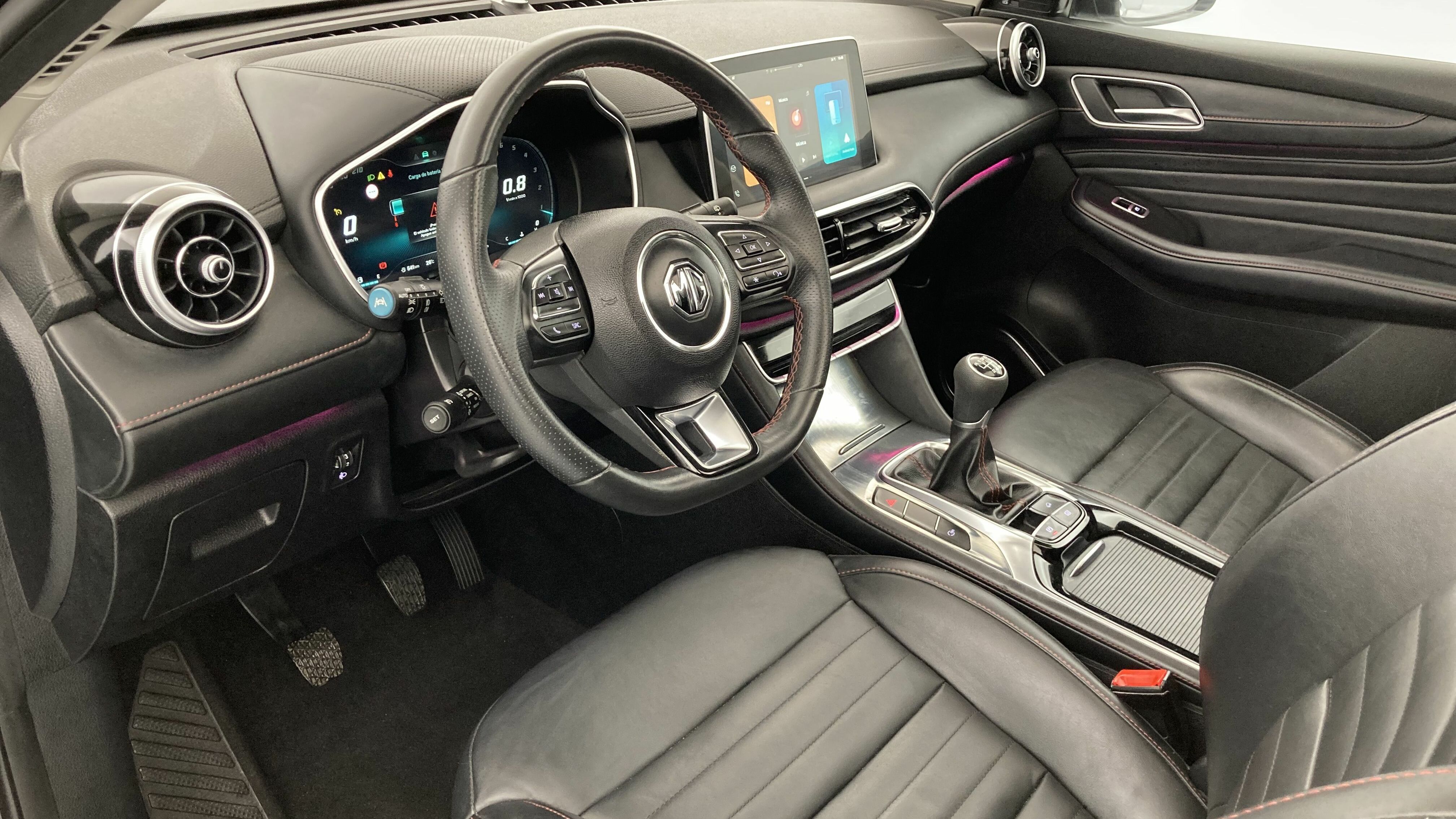 mg hs luxury 1.5 T-GDI 162 2023 pebble black 15