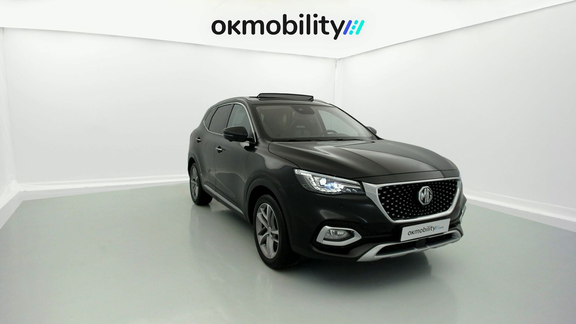 mg hs luxury 1.5 T-GDI 162 2023 pebble black 3