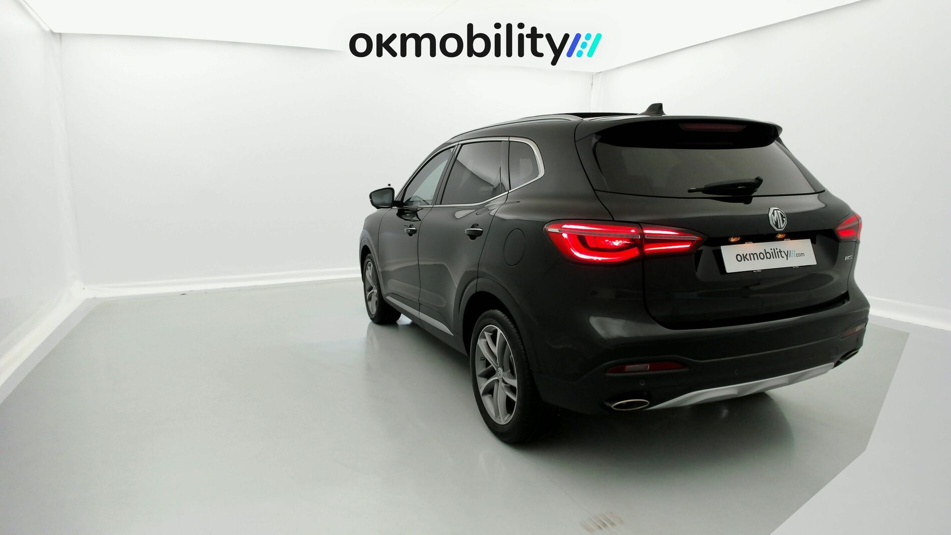 mg hs luxury 1.5 T-GDI 162 2023 pebble black 9