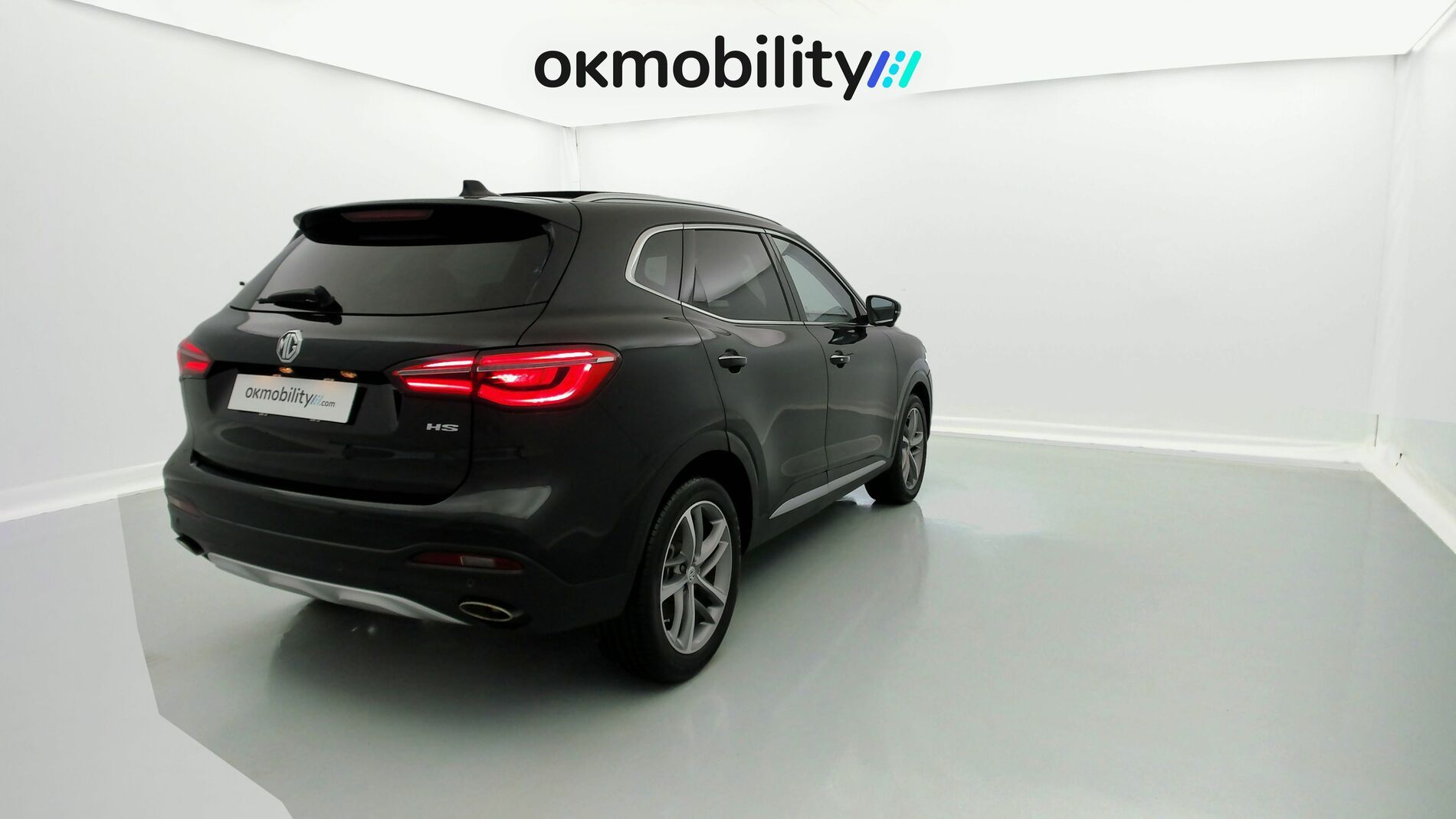 mg hs luxury 1.5 T-GDI 162 2023 pebble black 11
