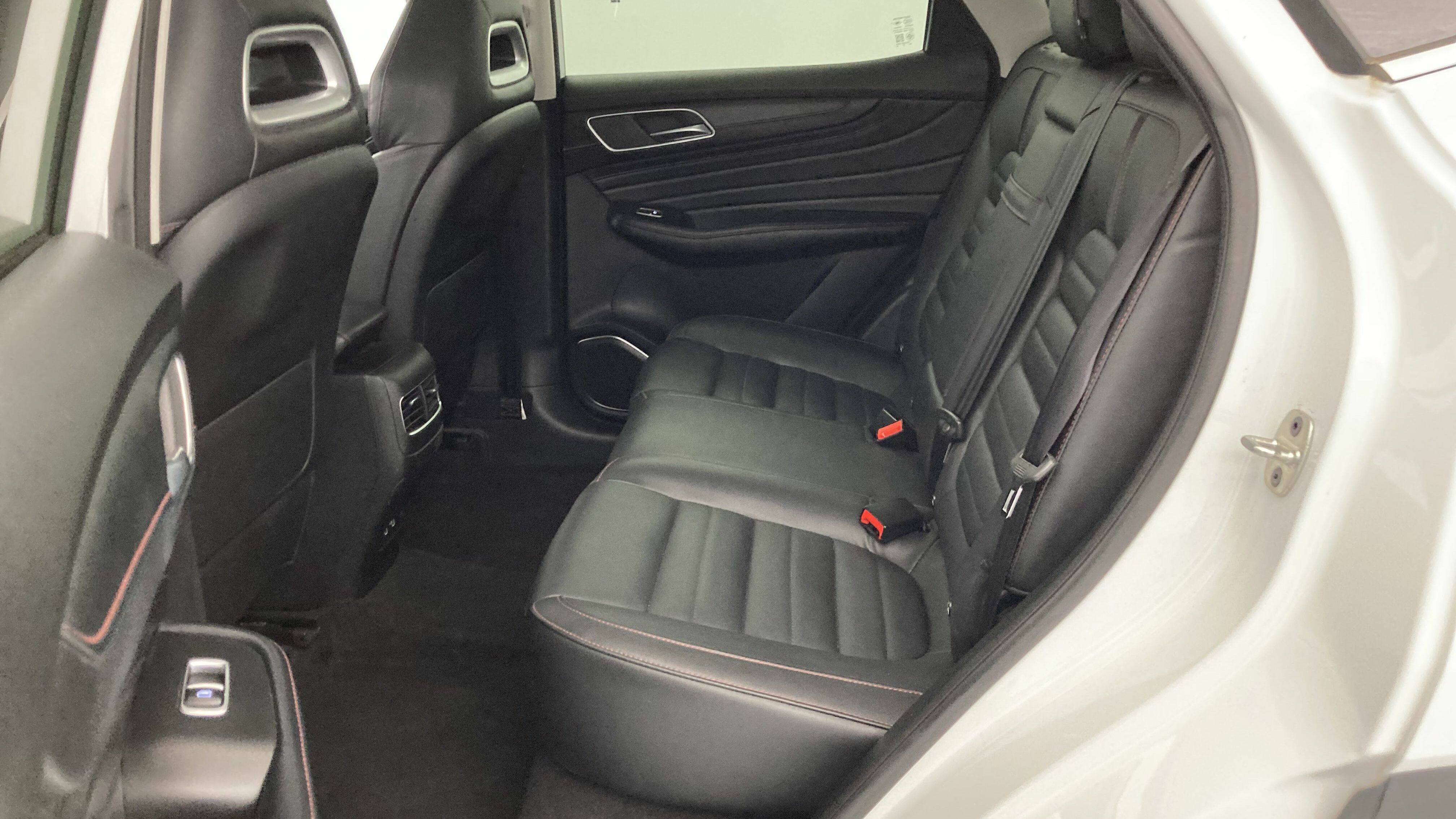 mg hs luxury 1.5 T-GDI 162 2023 dover white 21