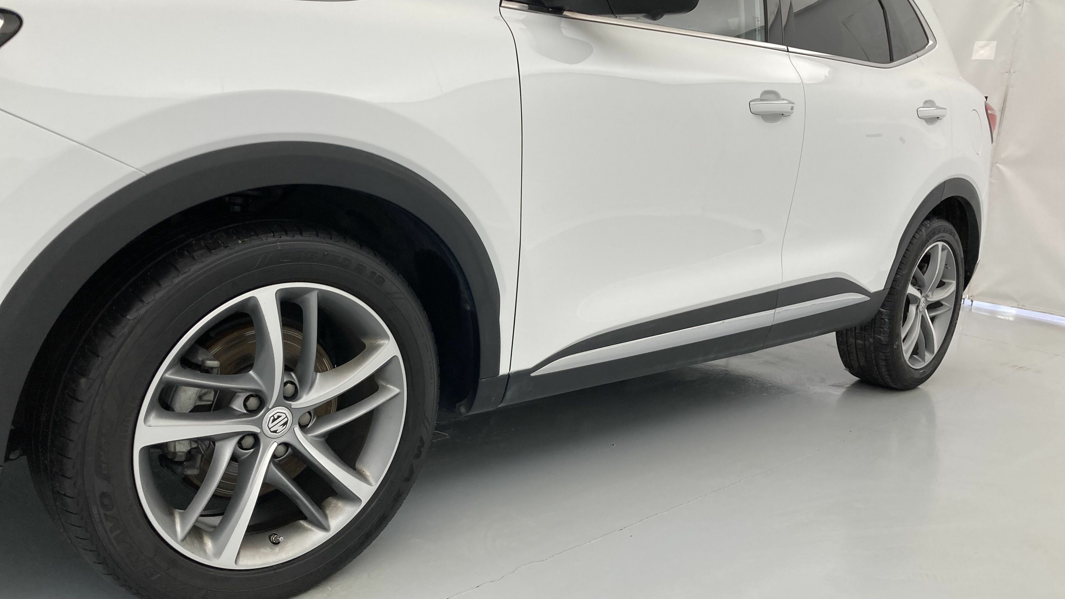 mg hs luxury 1.5 T-GDI 162 2023 dover white 26