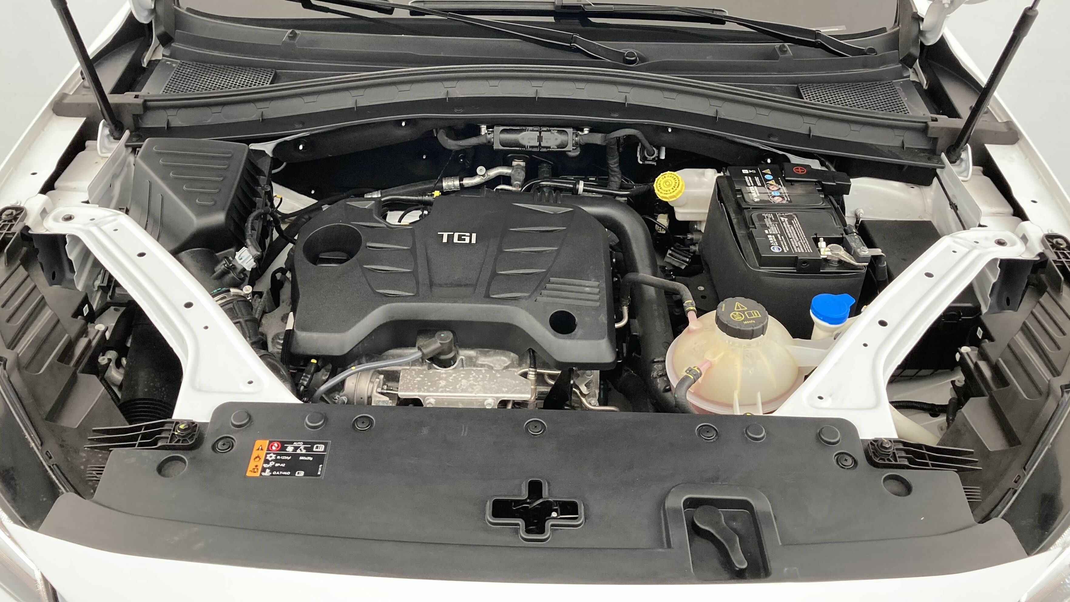 mg hs comfort 1.5 T-GDI 162 2023 dover white 26