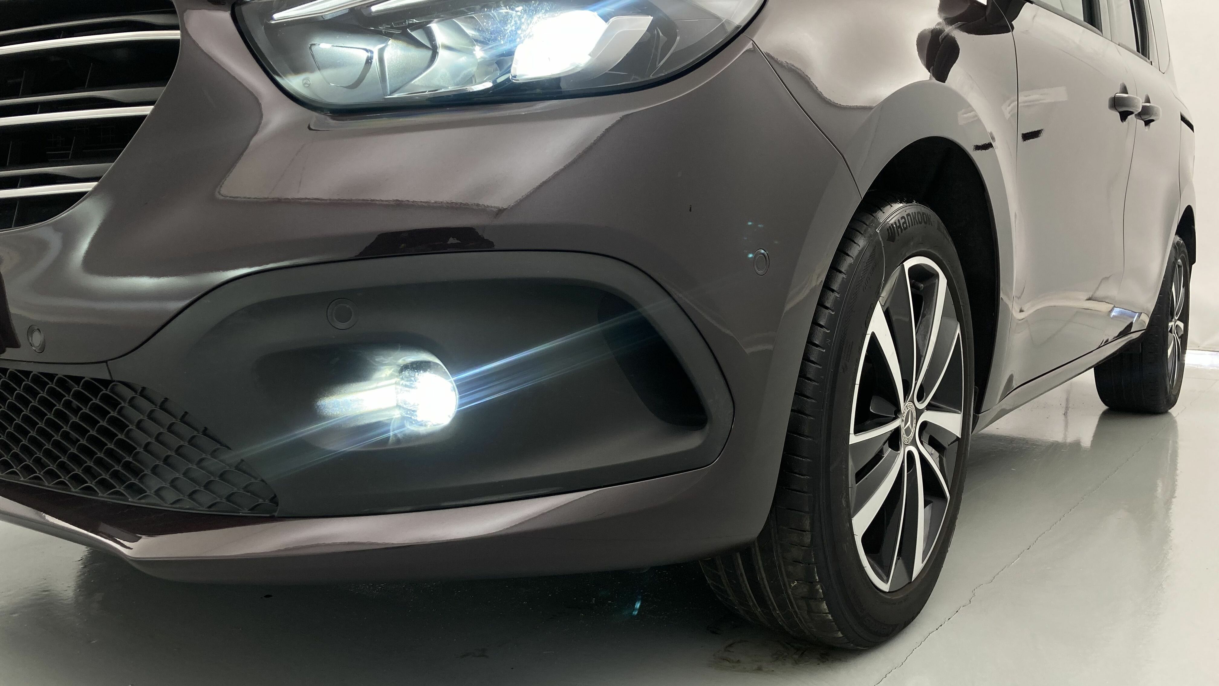 mercedes benz clase t n1 nv 180D 116 DCT 2022 rojo rubelita metalizado 26