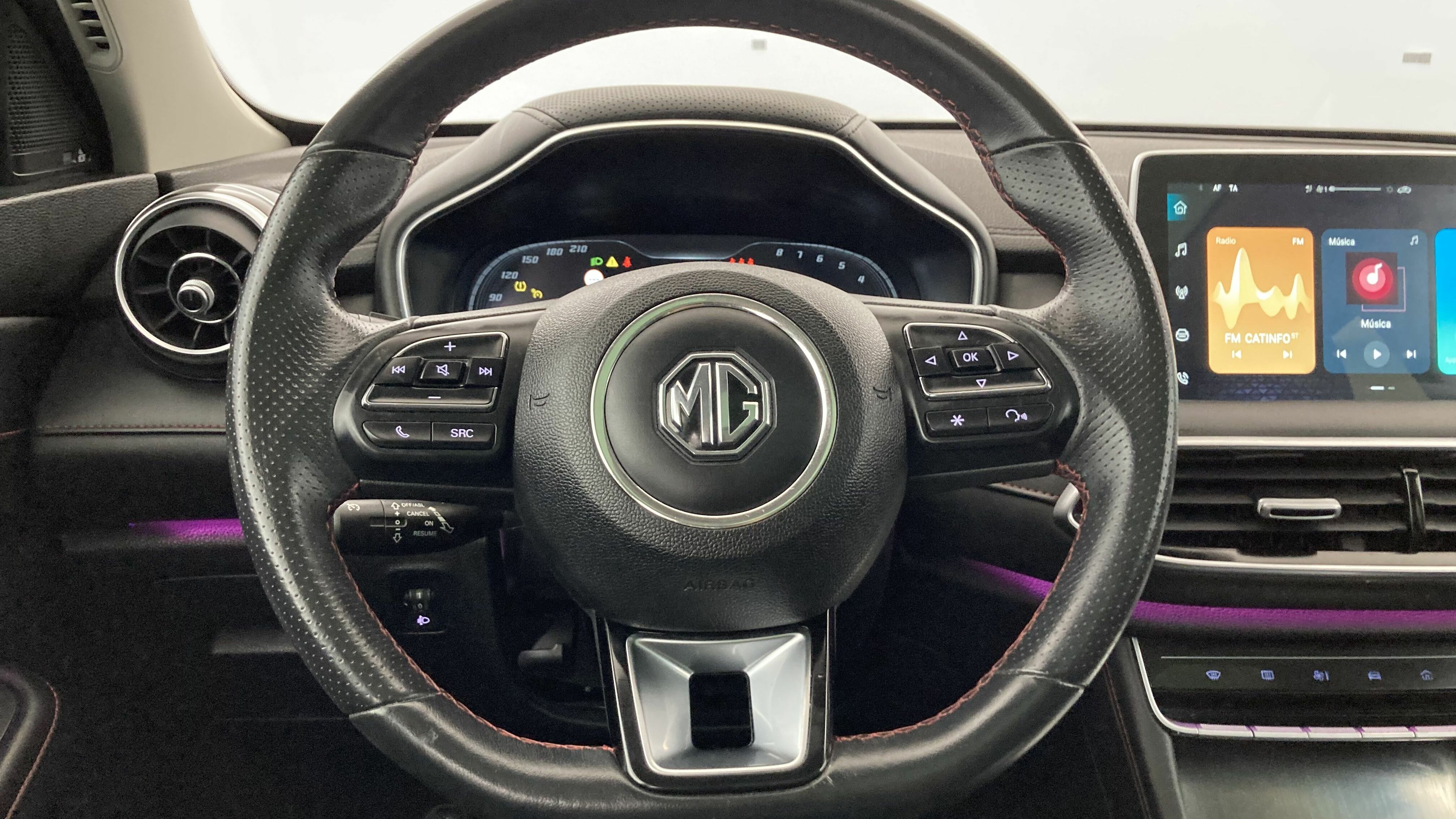 mg hs luxury 1.5 T-GDI 162 2023 pebble black 17