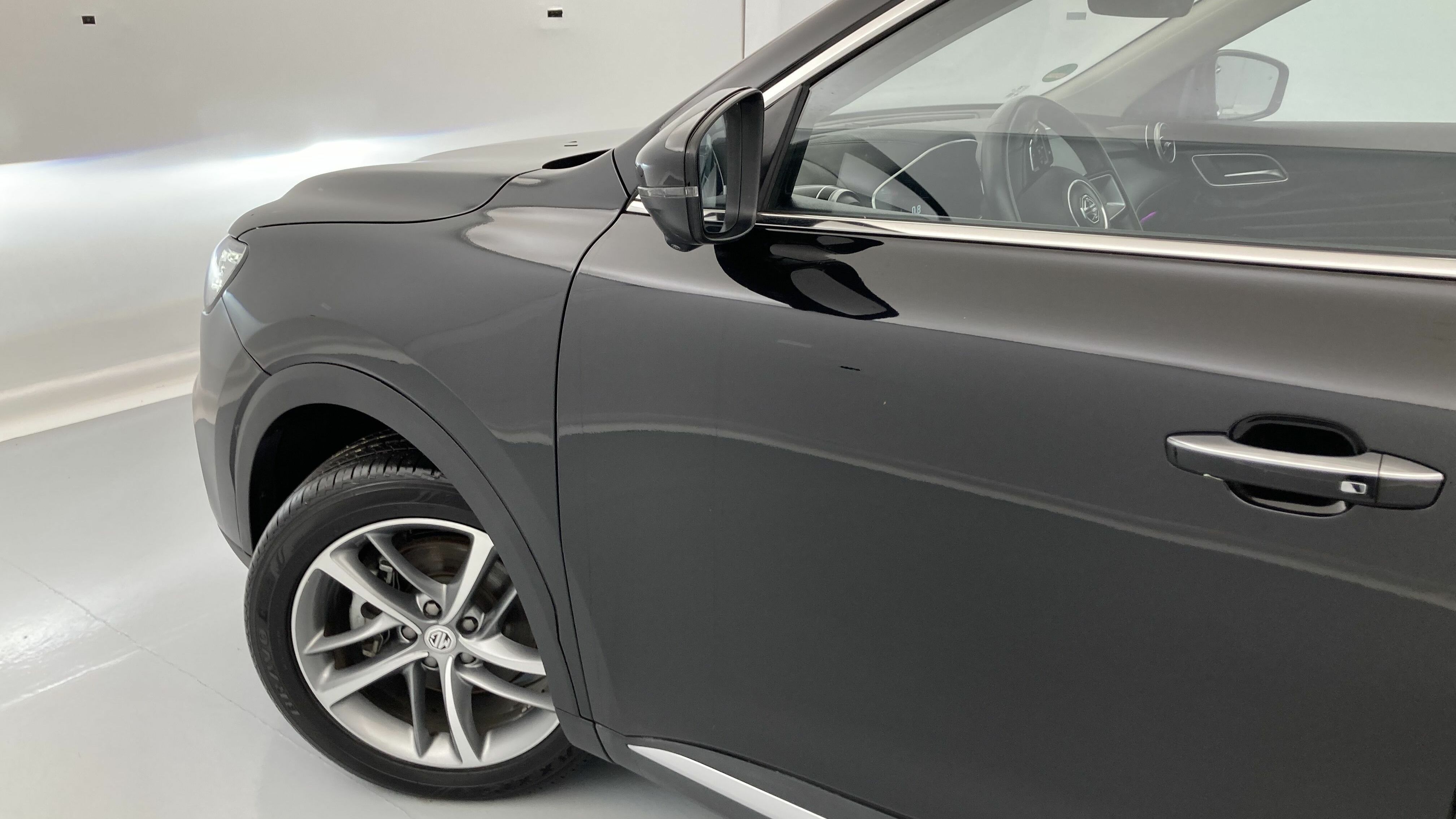mg hs luxury 1.5 T-GDI 162 2023 pebble black 27