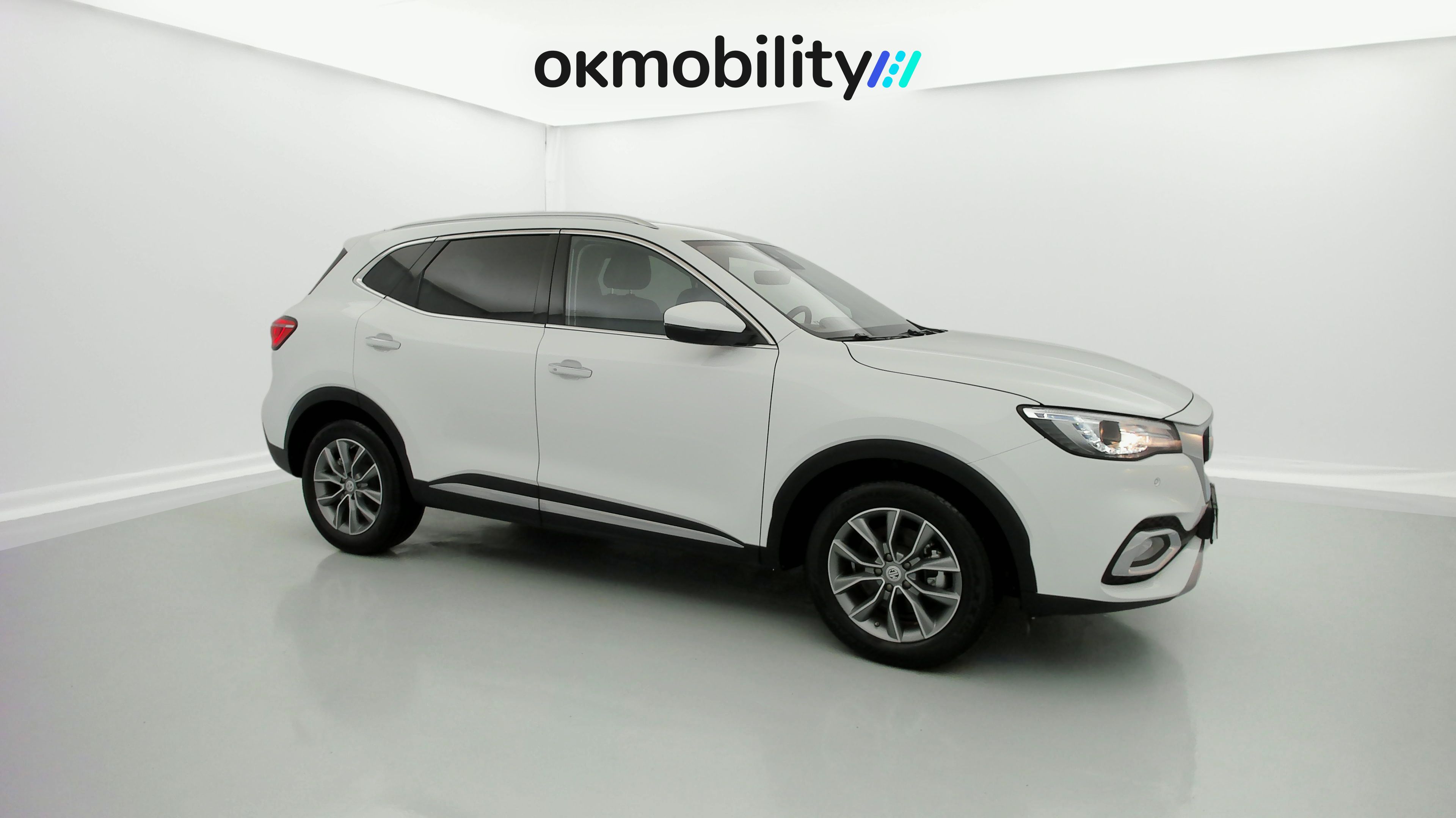 mg hs comfort 1.5 T-GDI 162 2023 dover white 3