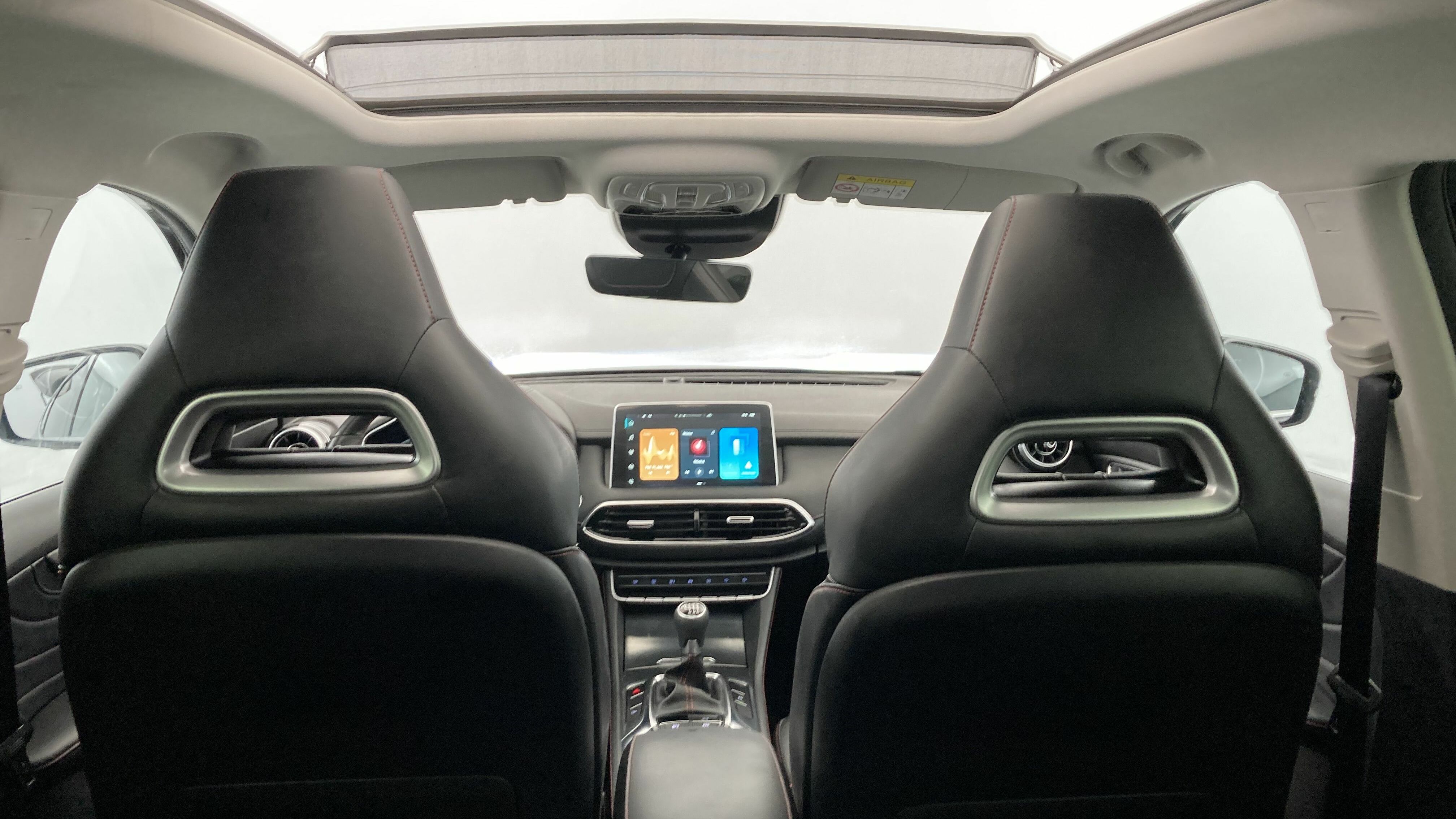 mg hs luxury 1.5 T-GDI 162 2023 pebble black 22