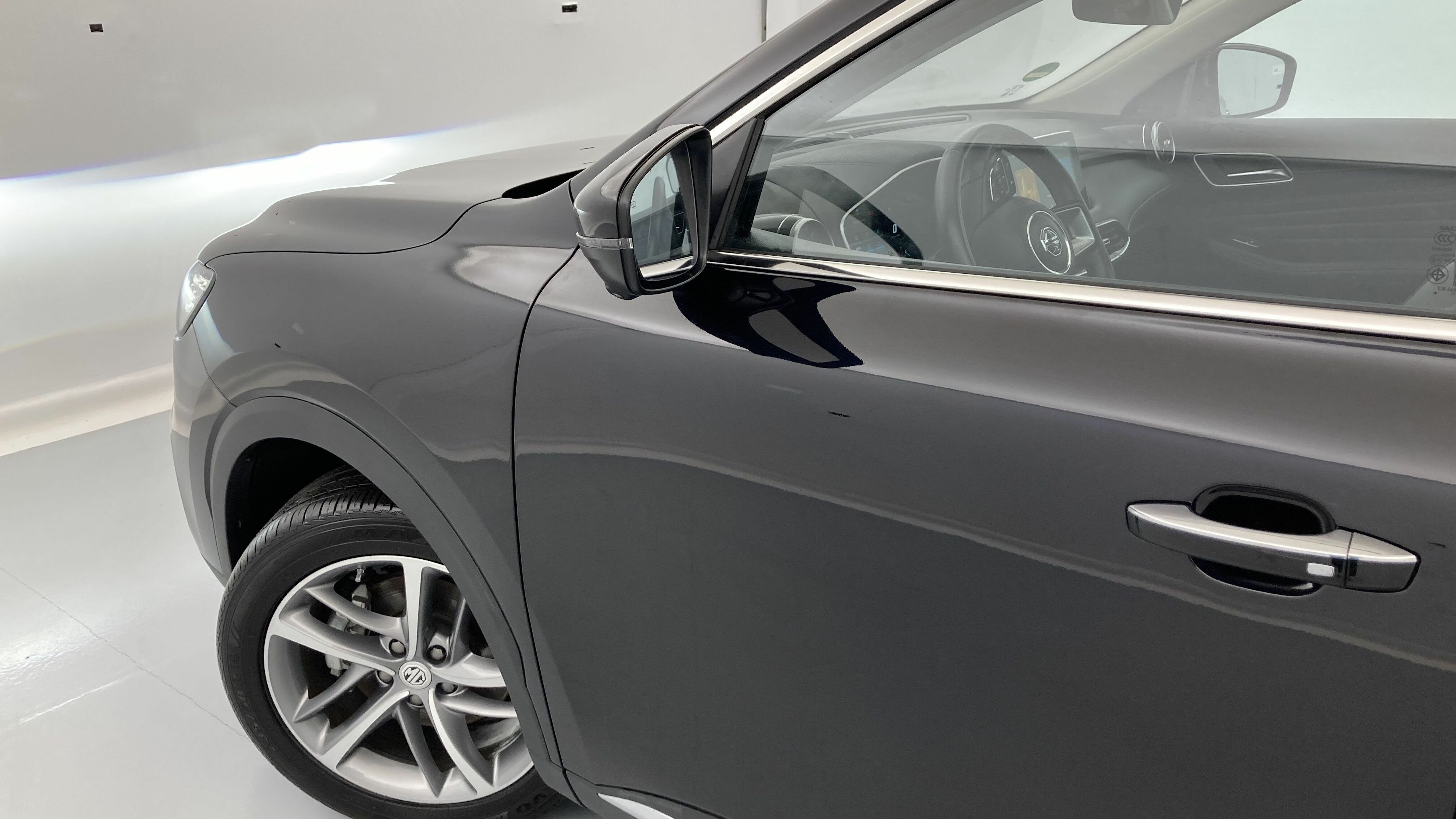 mg hs luxury 1.5 T-GDI 162 2023 pebble black 27