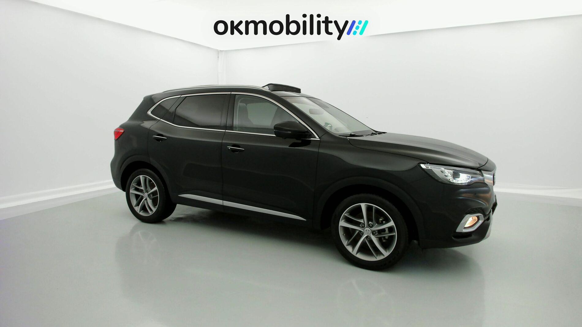 mg hs luxury 1.5 T-GDI 162 2023 pebble black 2