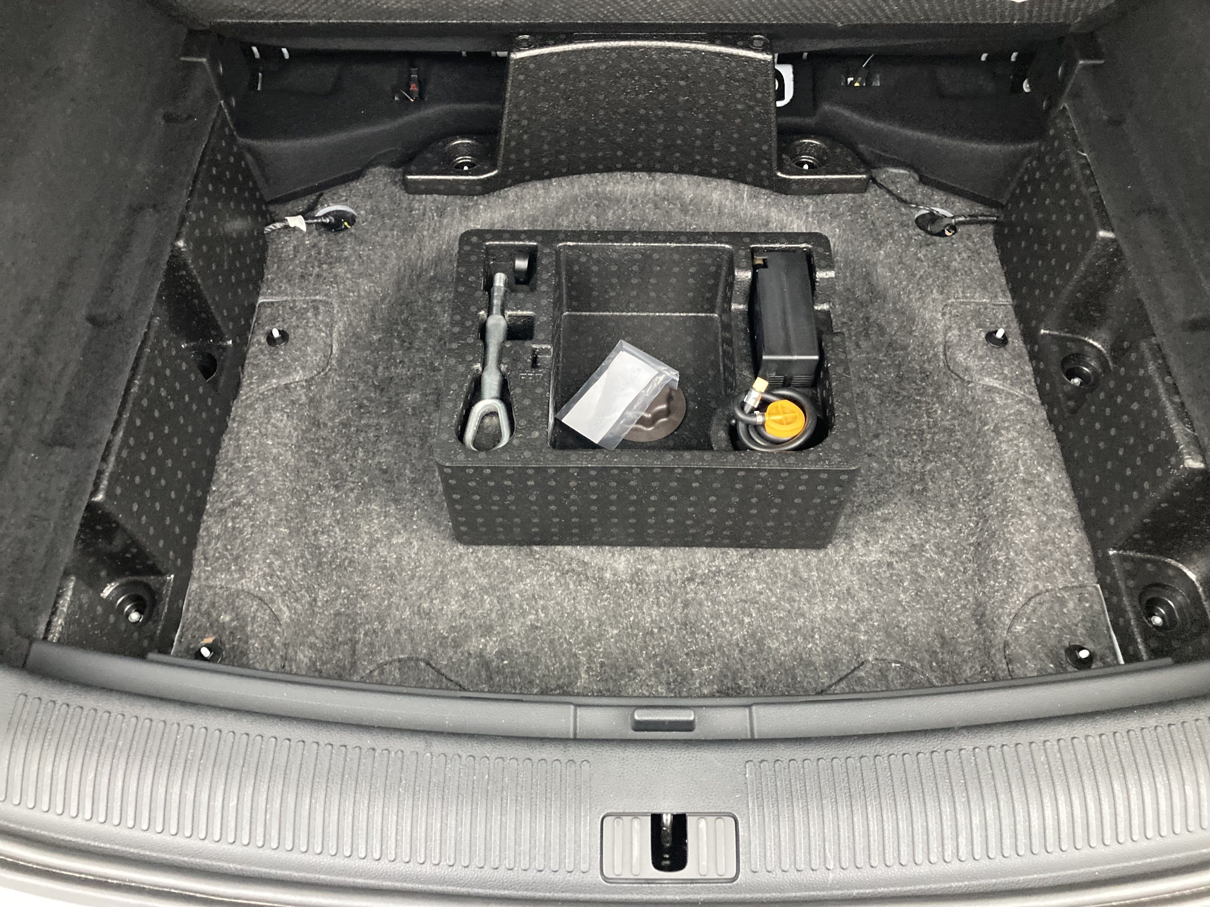 mg hs comfort 1.5 T-GDI 162 2023 dover white 18
