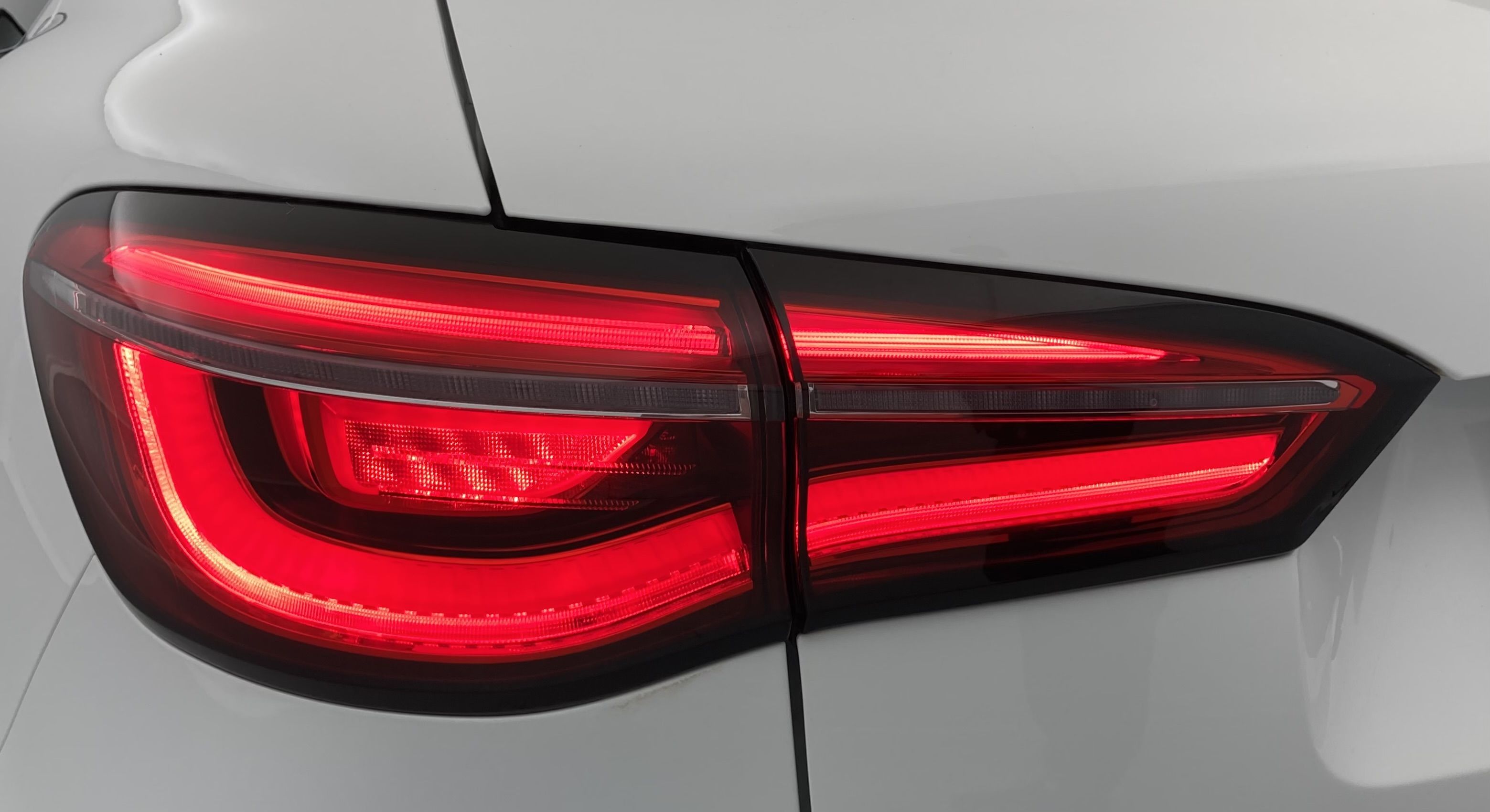 mg hs comfort 1.5 T-GDI 162 2023 dover white 17