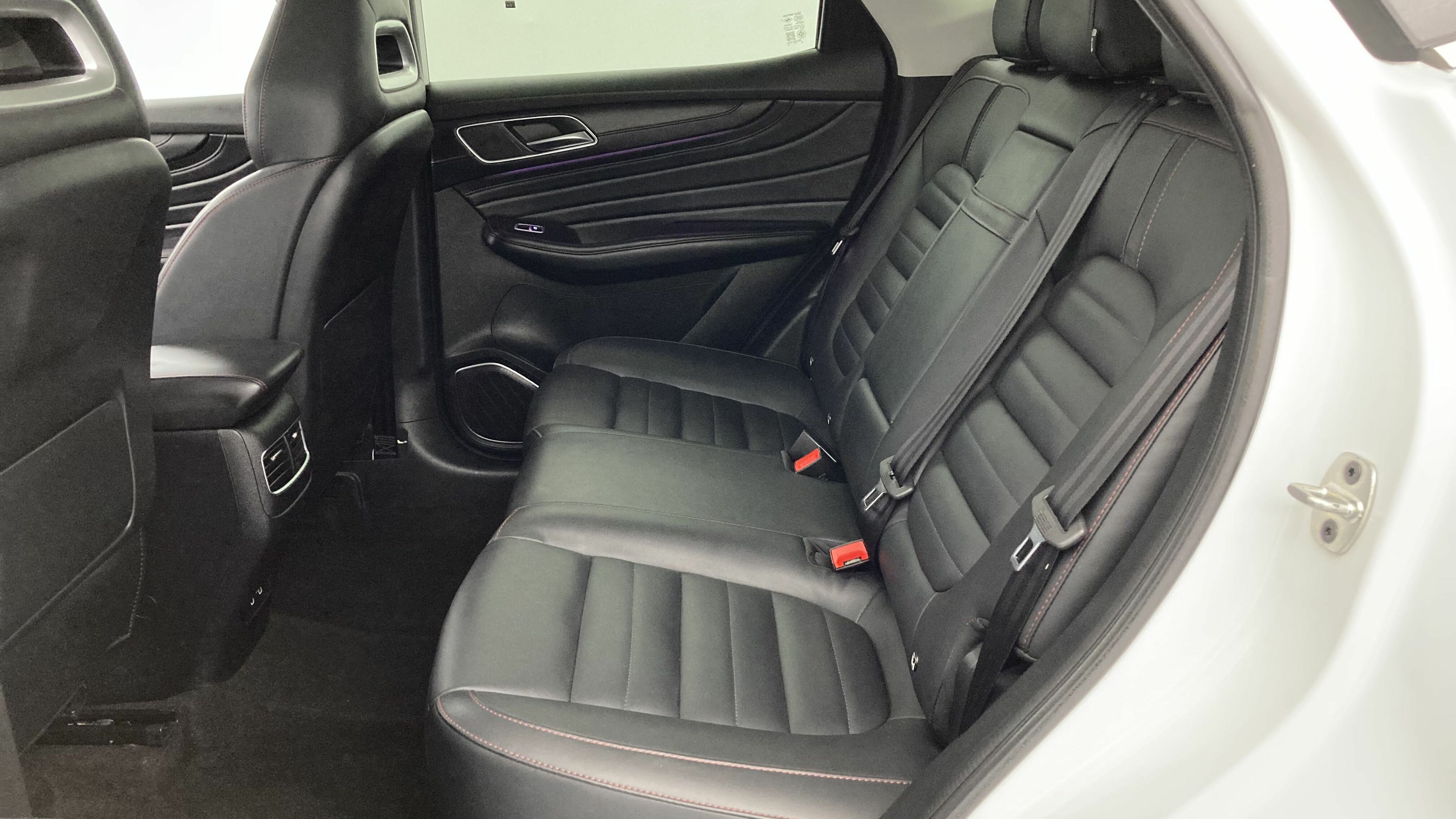 mg hs comfort 1.5 T-GDI 162 2023 dover white 21