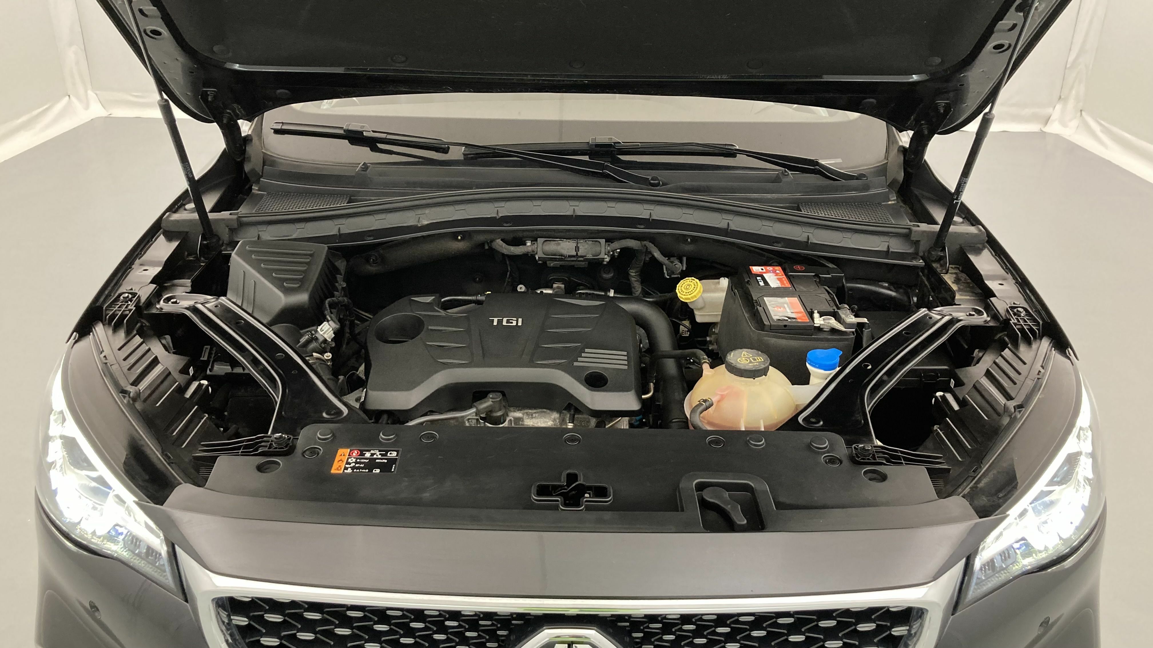 mg hs luxury 1.5 T-GDI 162 2023 pebble black 25