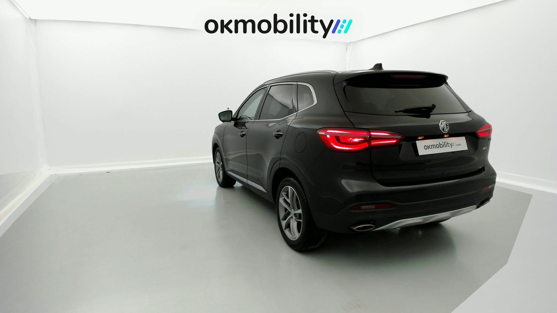 mg hs luxury 1.5 T-GDI 162 2023 pebble black 9