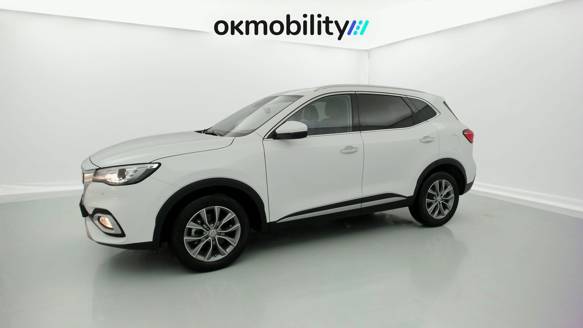 mg hs comfort 1.5 T-GDI 162 2023 dover white 5