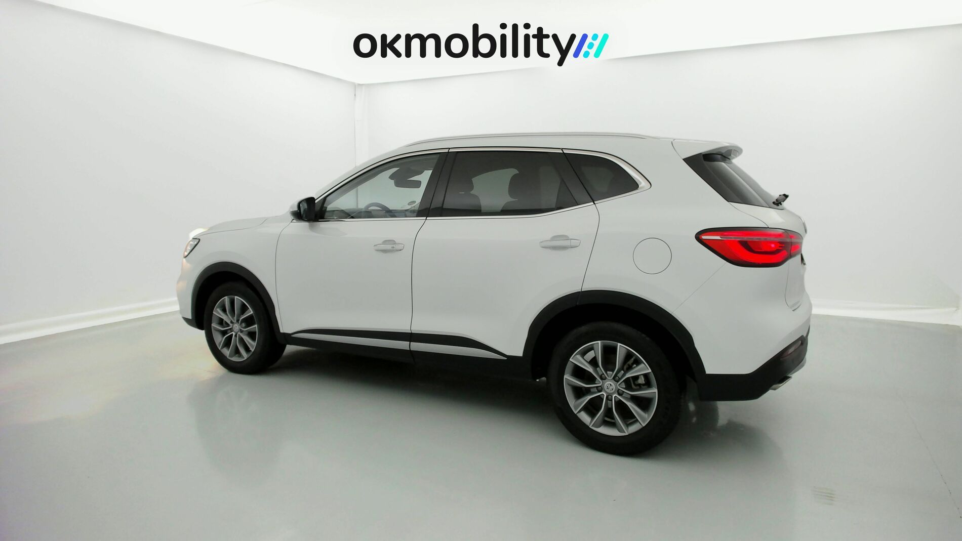 mg hs comfort 1.5 T-GDI 162 2023 dover white 8