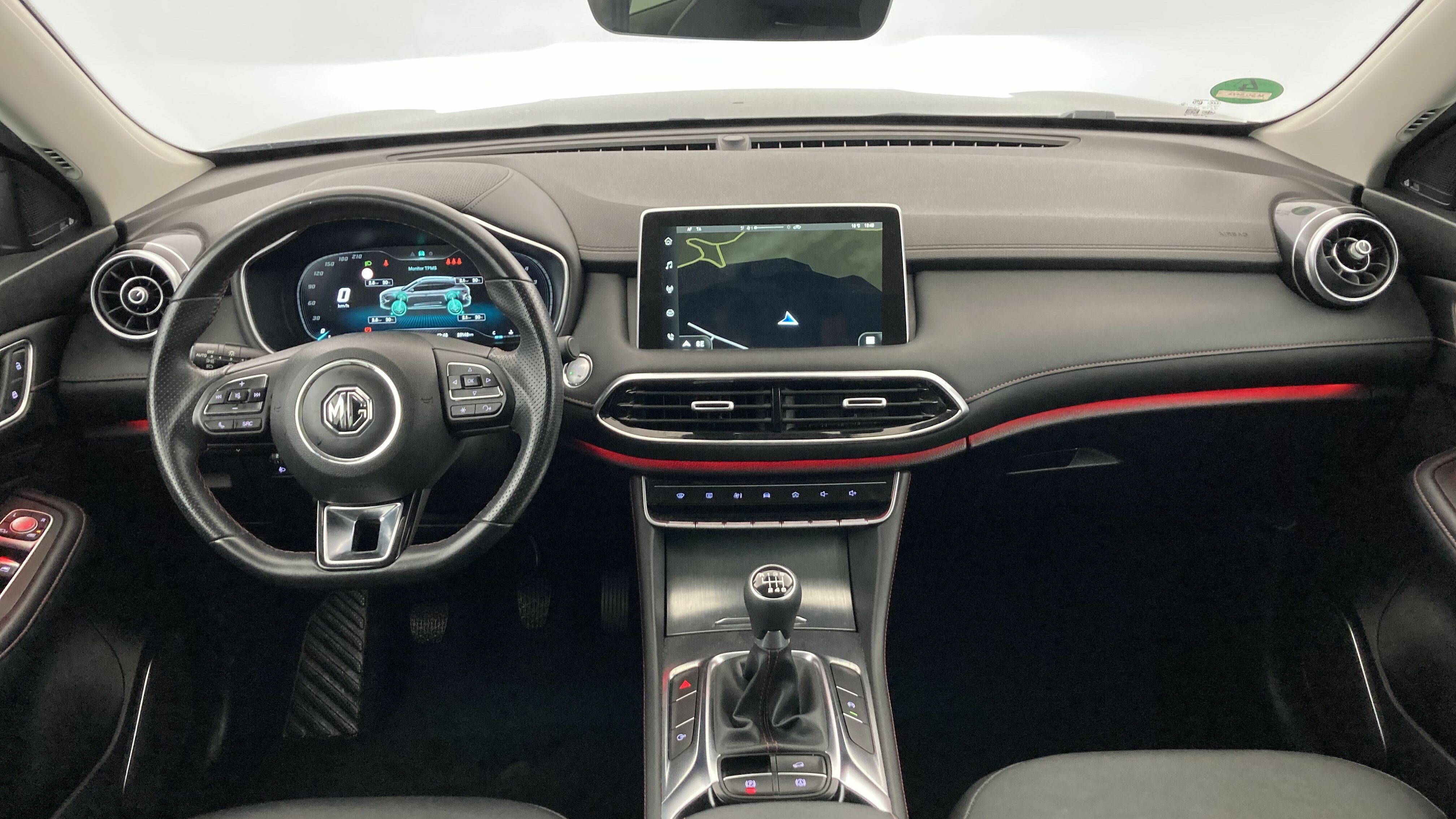 mg hs luxury 1.5 T-GDI 162 2023 pebble black 16