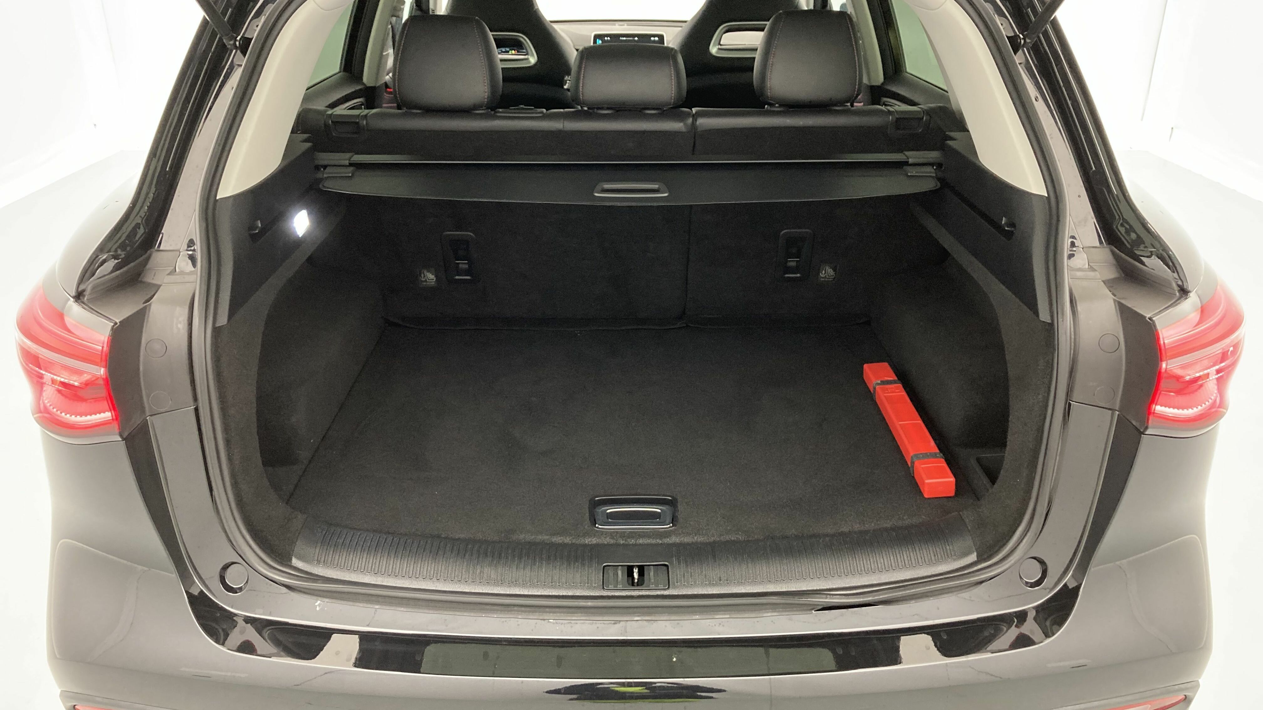 mg hs luxury 1.5 T-GDI 162 2023 pebble black 24