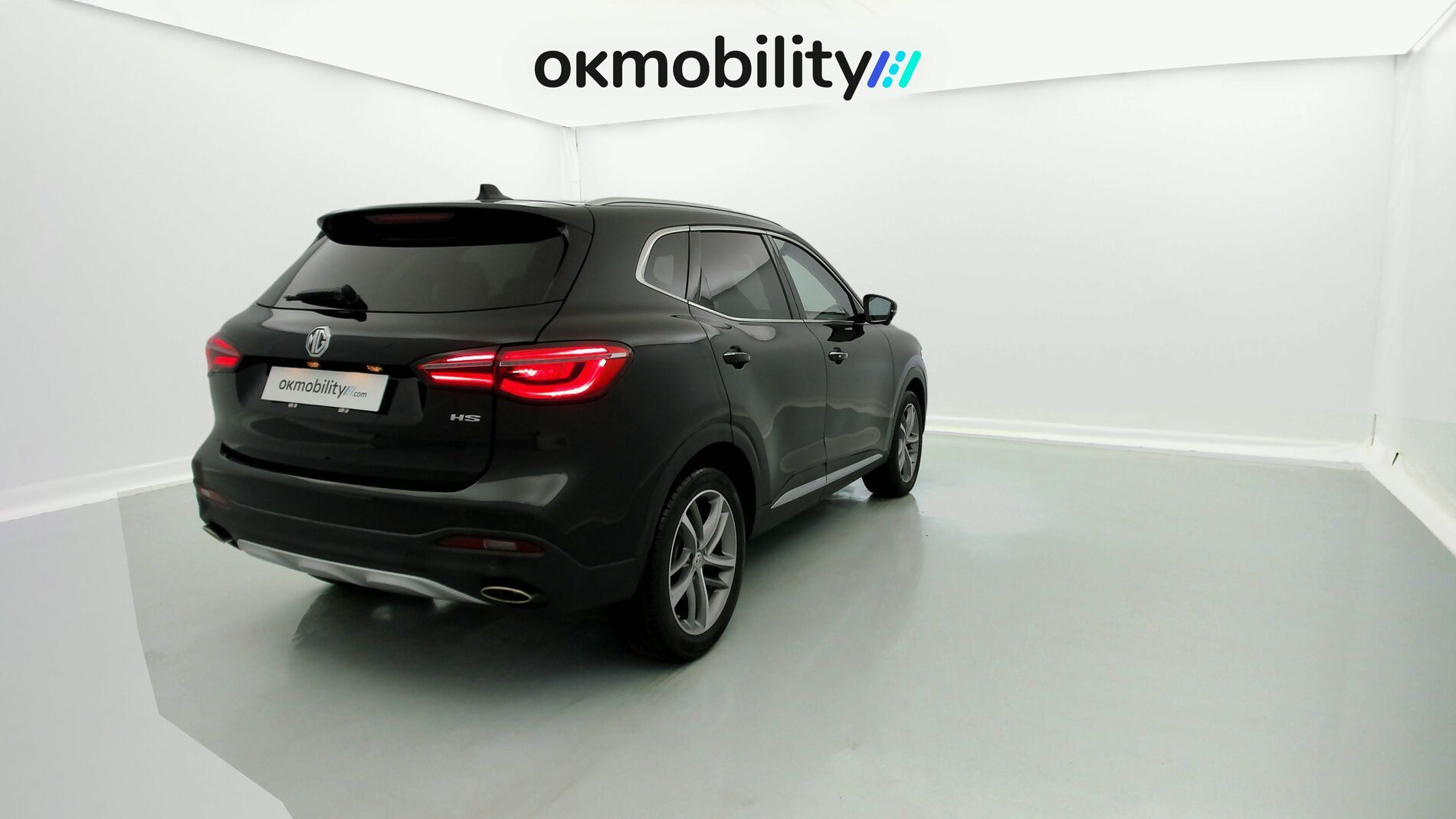 mg hs luxury 1.5 T-GDI 162 2023 pebble black 11