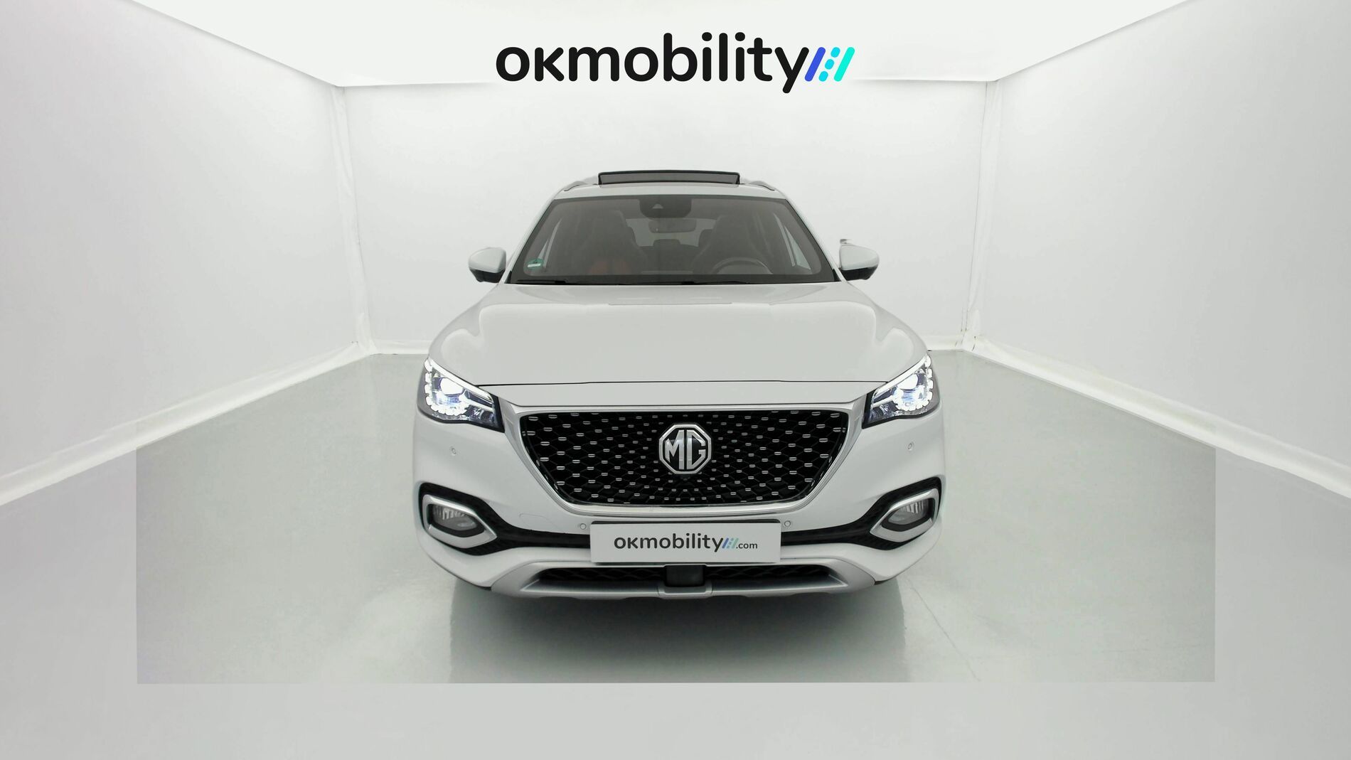 mg hs luxury 1.5 T-GDI 162 2023 dover white 4