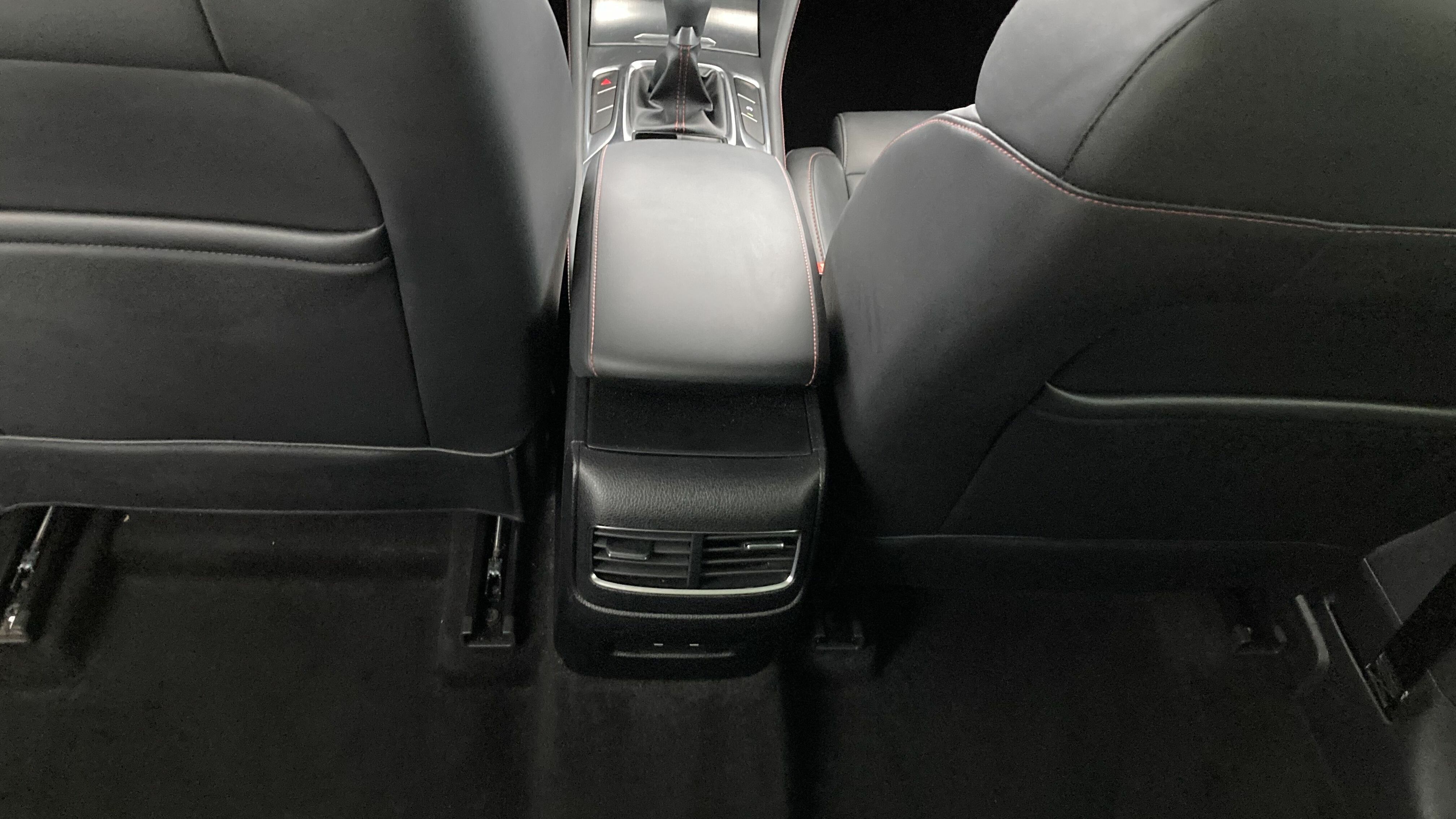 mg hs comfort 1.5 T-GDI 162 2023 dover white 22