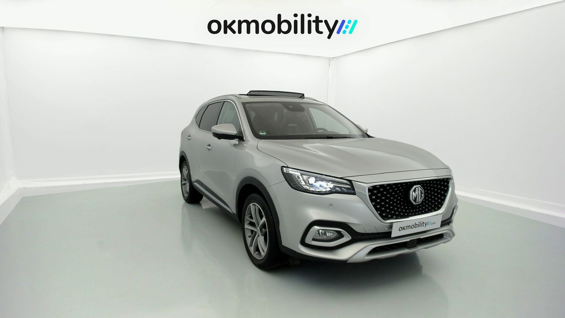 mg hs luxury 1.5 T-GDI 162 AT 2023 medal silver - ssa 3