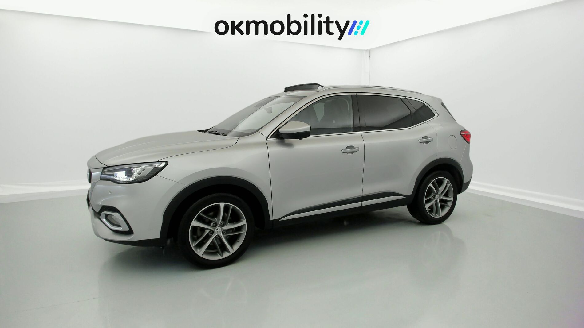 mg hs luxury 1.5 T-GDI 162 AT 2023 medal silver - ssa 5