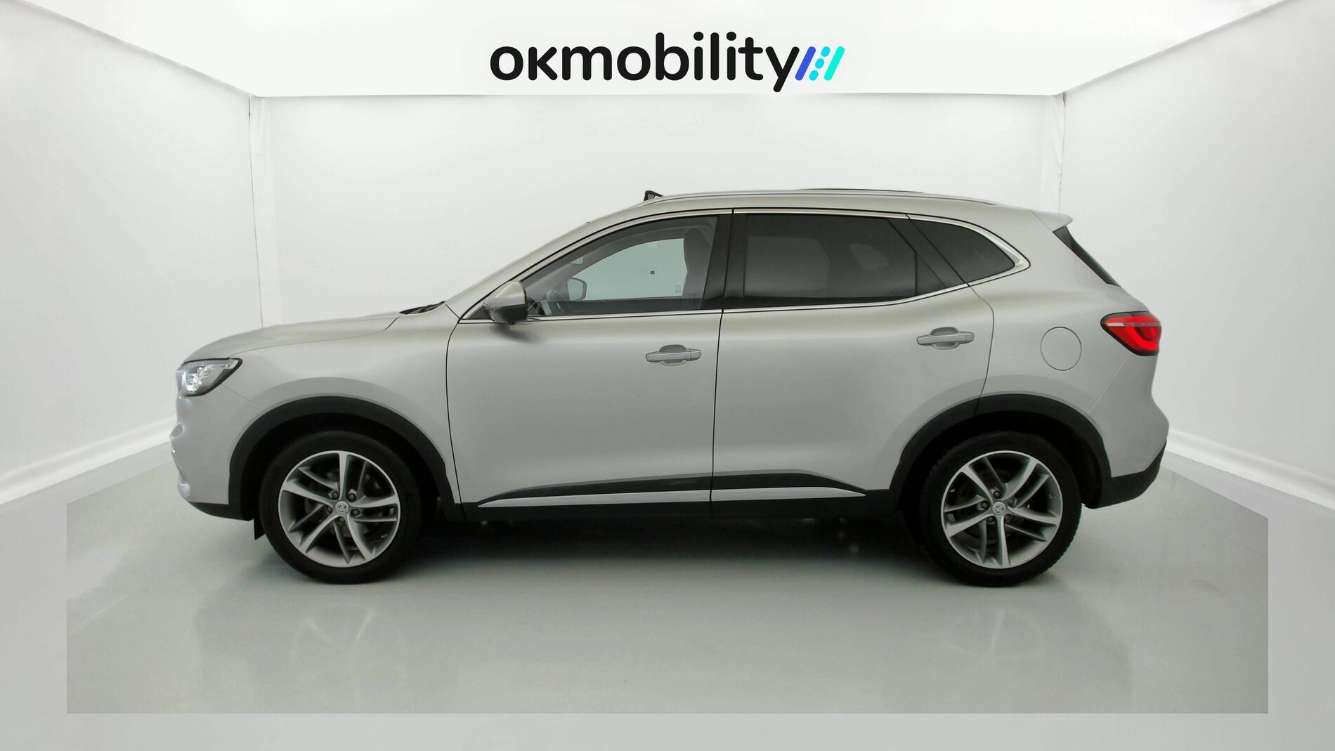 mg hs luxury 1.5 T-GDI 162 AT 2023 medal silver - ssa 7