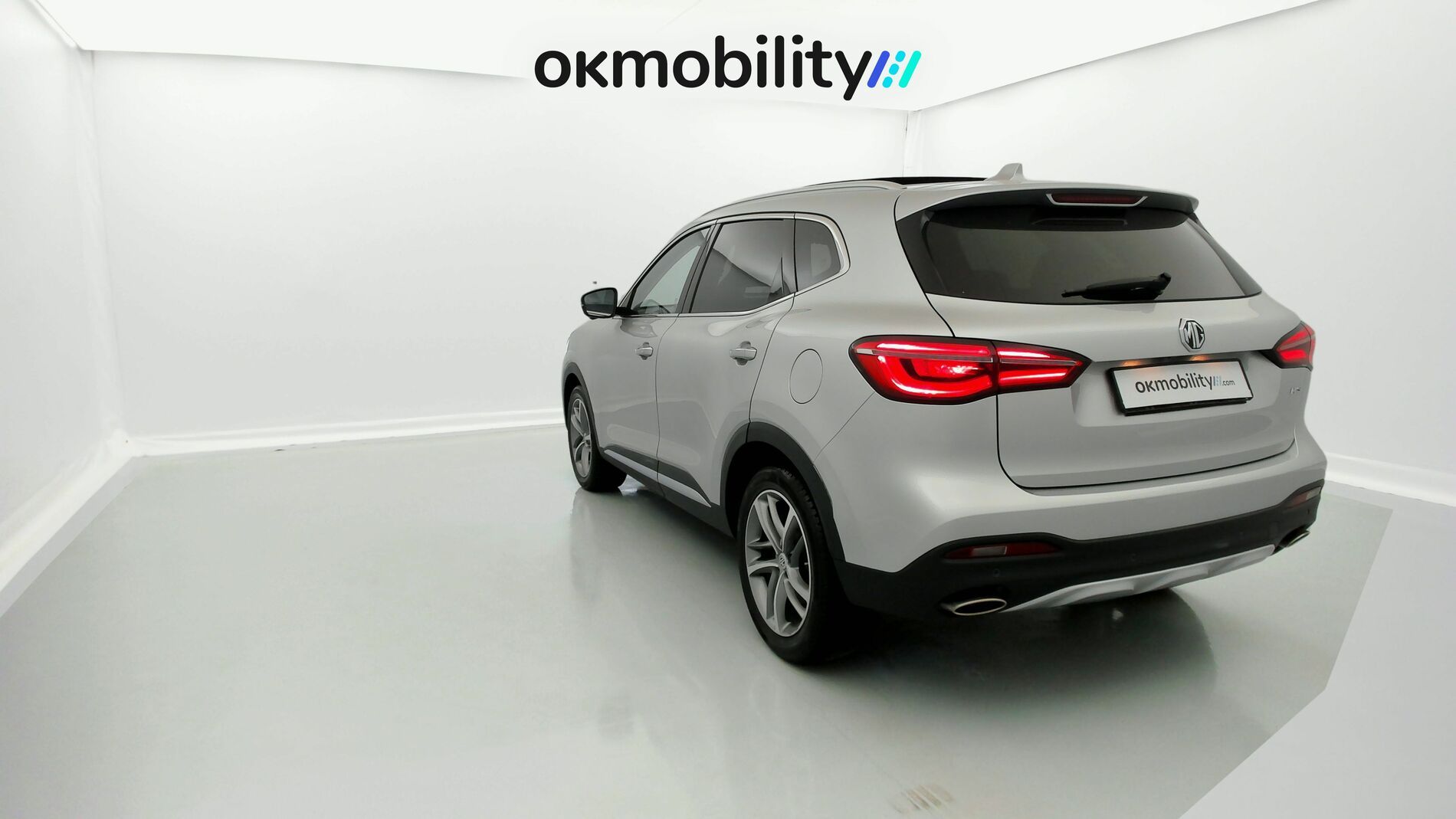 mg hs luxury 1.5 T-GDI 162 AT 2023 medal silver - ssa 9