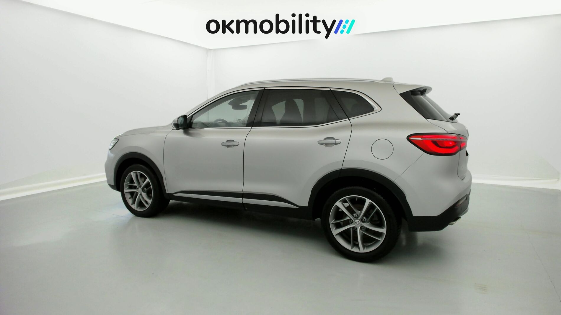 mg hs luxury 1.5 T-GDI 162 AT 2023 medal silver - ssa 8
