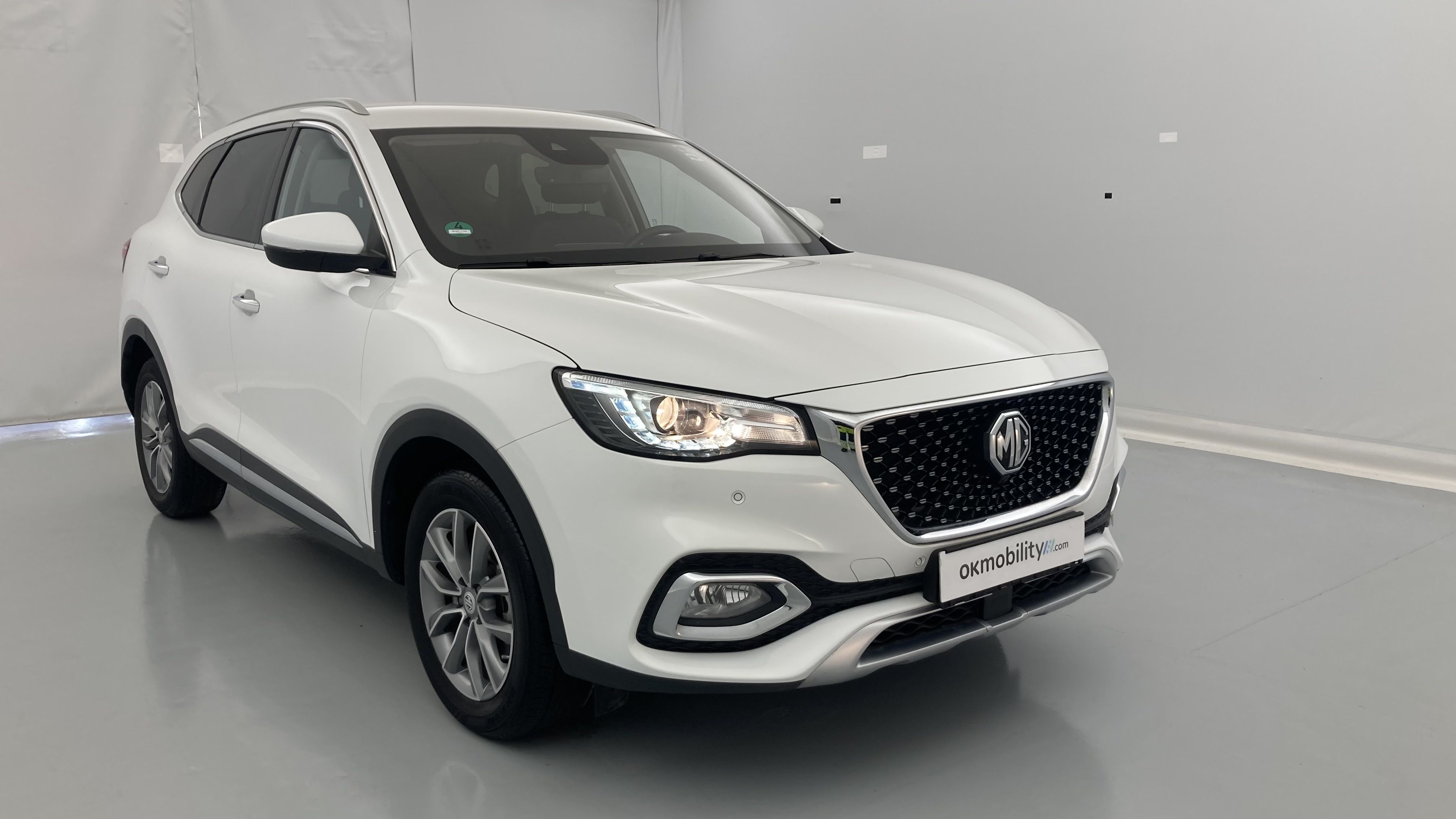 mg hs comfort 1.5 T-GDI 162 AT 2023 dover white 24