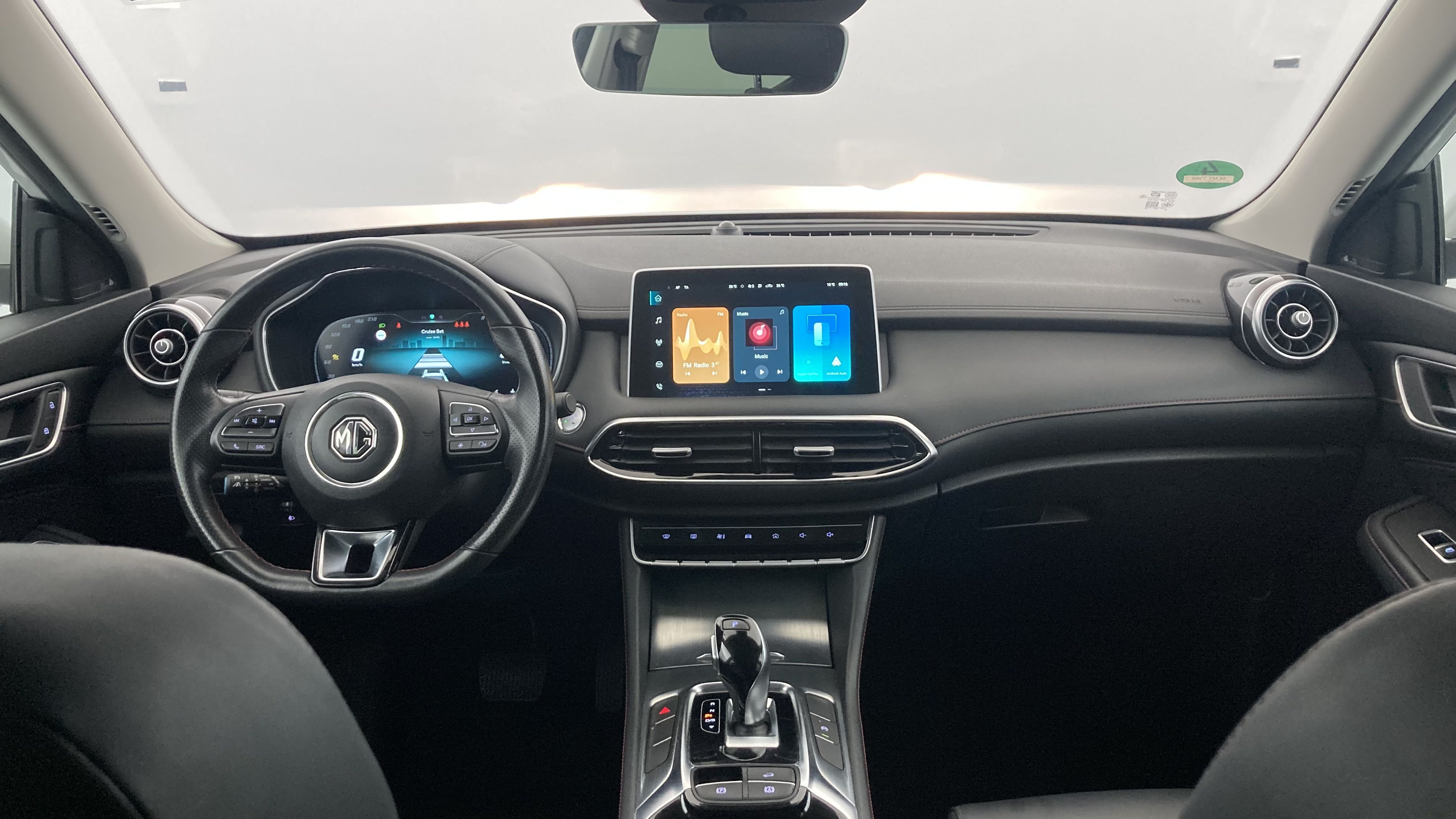 mg hs comfort 1.5 T-GDI 162 AT 2023 dover white 28