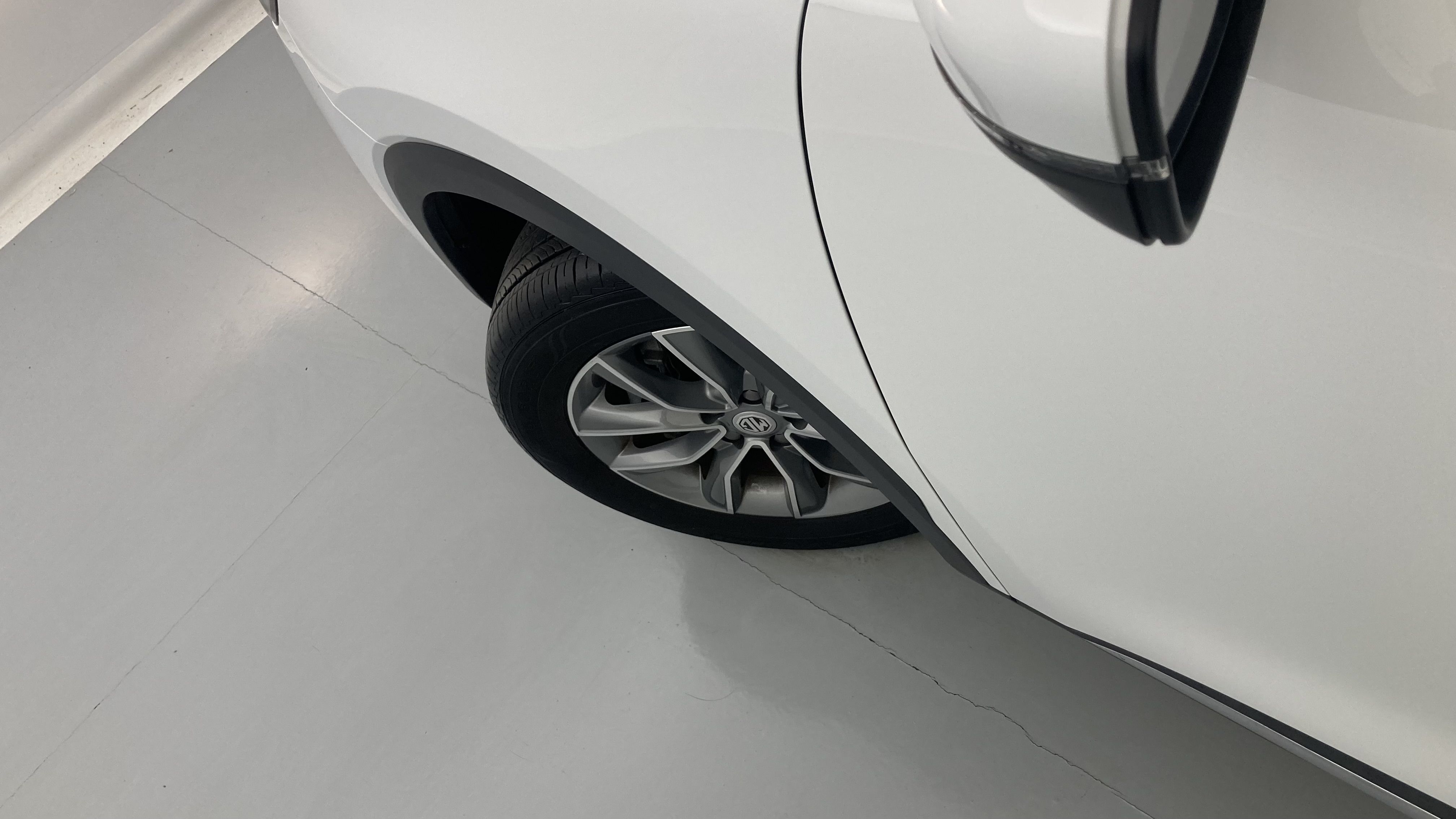 mg hs comfort 1.5 T-GDI 162 AT 2023 dover white 29