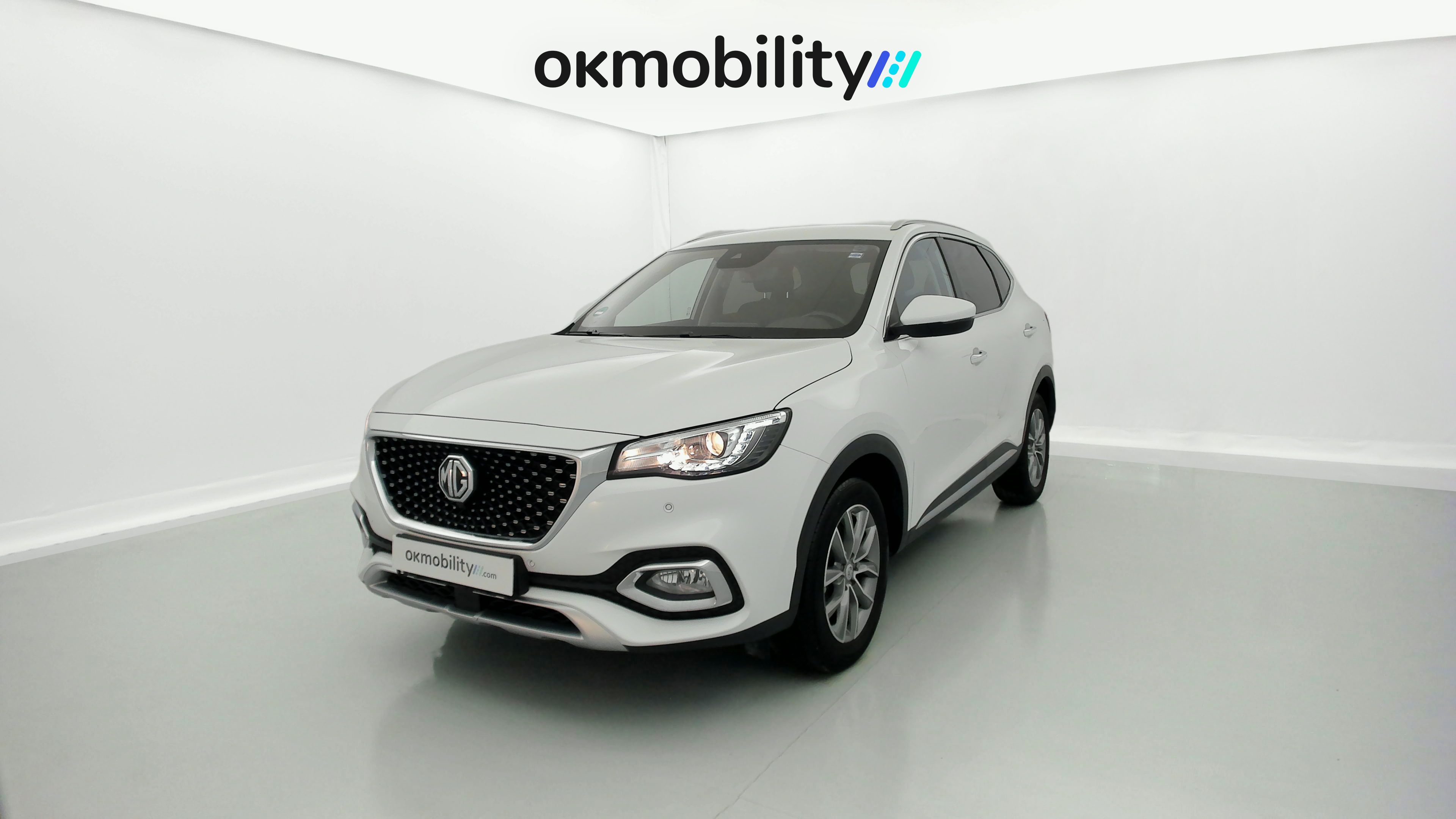 mg hs comfort 1.5 T-GDI 162 AT 2023 dover white 1