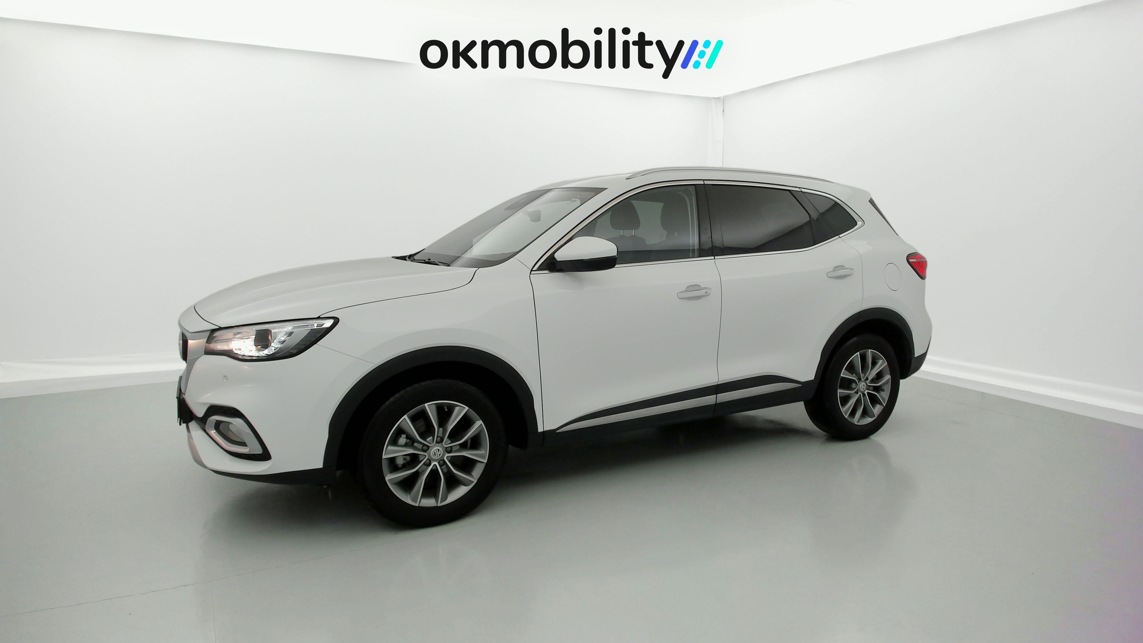 mg hs comfort 1.5 T-GDI 162 AT 2023 dover white 5