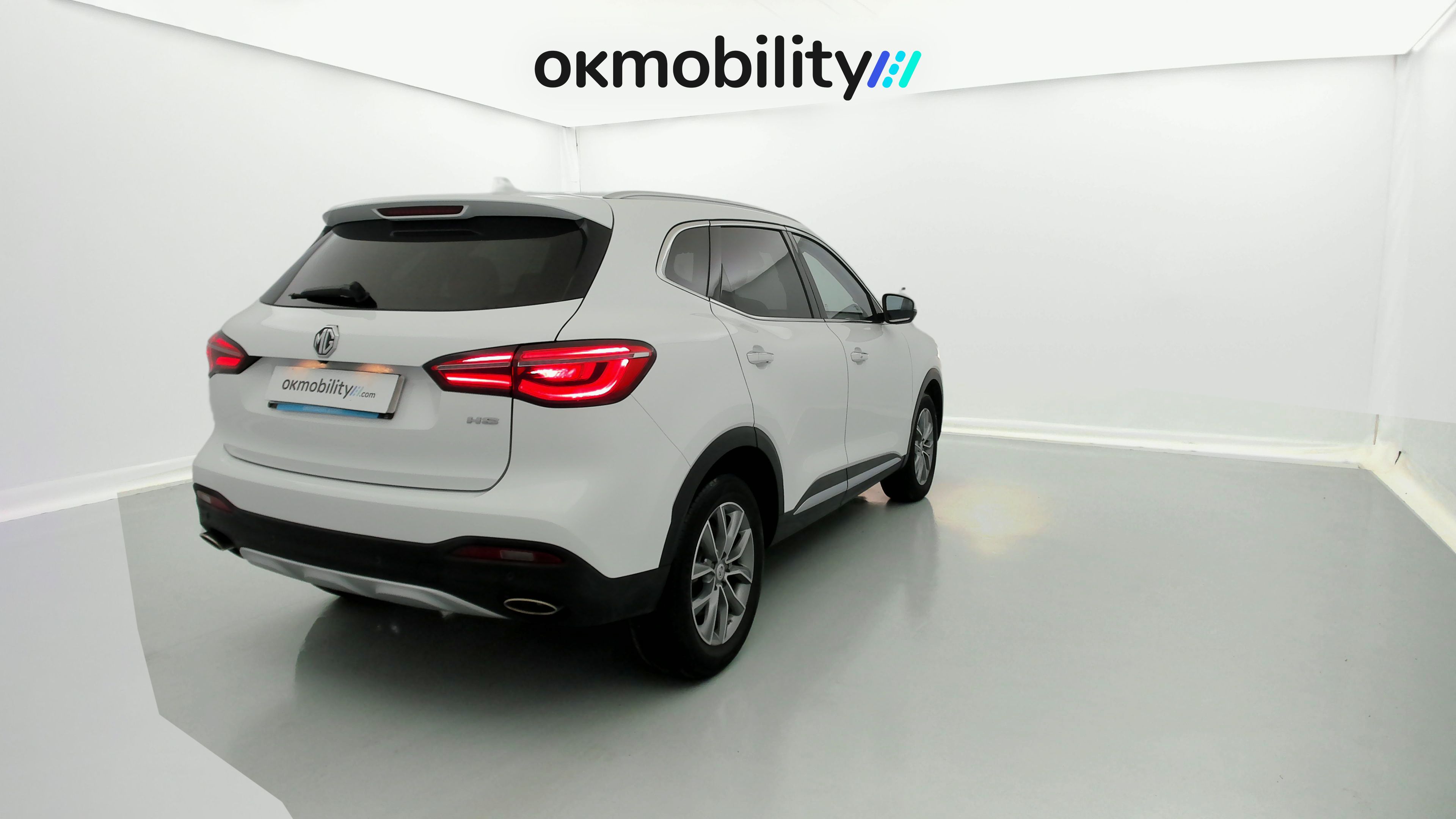 mg hs comfort 1.5 T-GDI 162 AT 2023 dover white 11