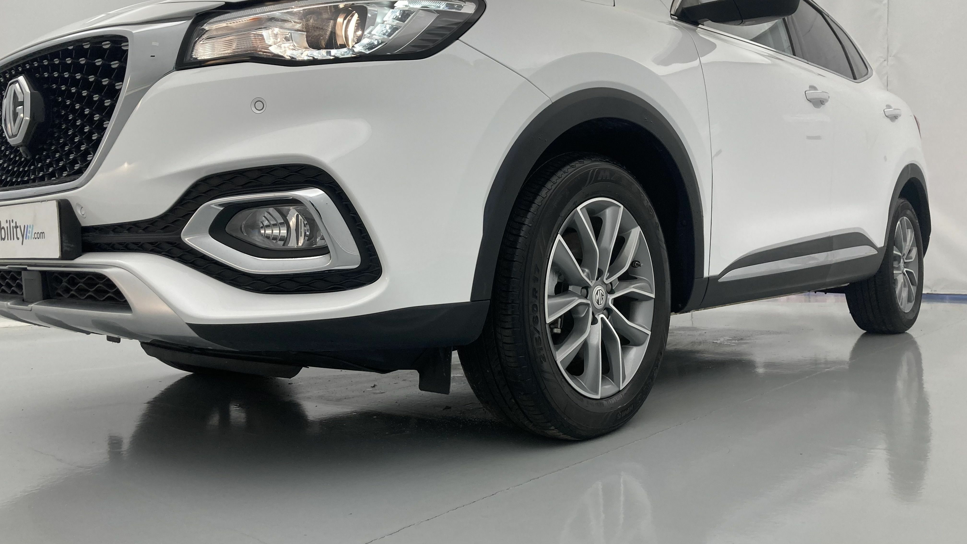 mg hs comfort 1.5 T-GDI 162 AT 2023 dover white 25