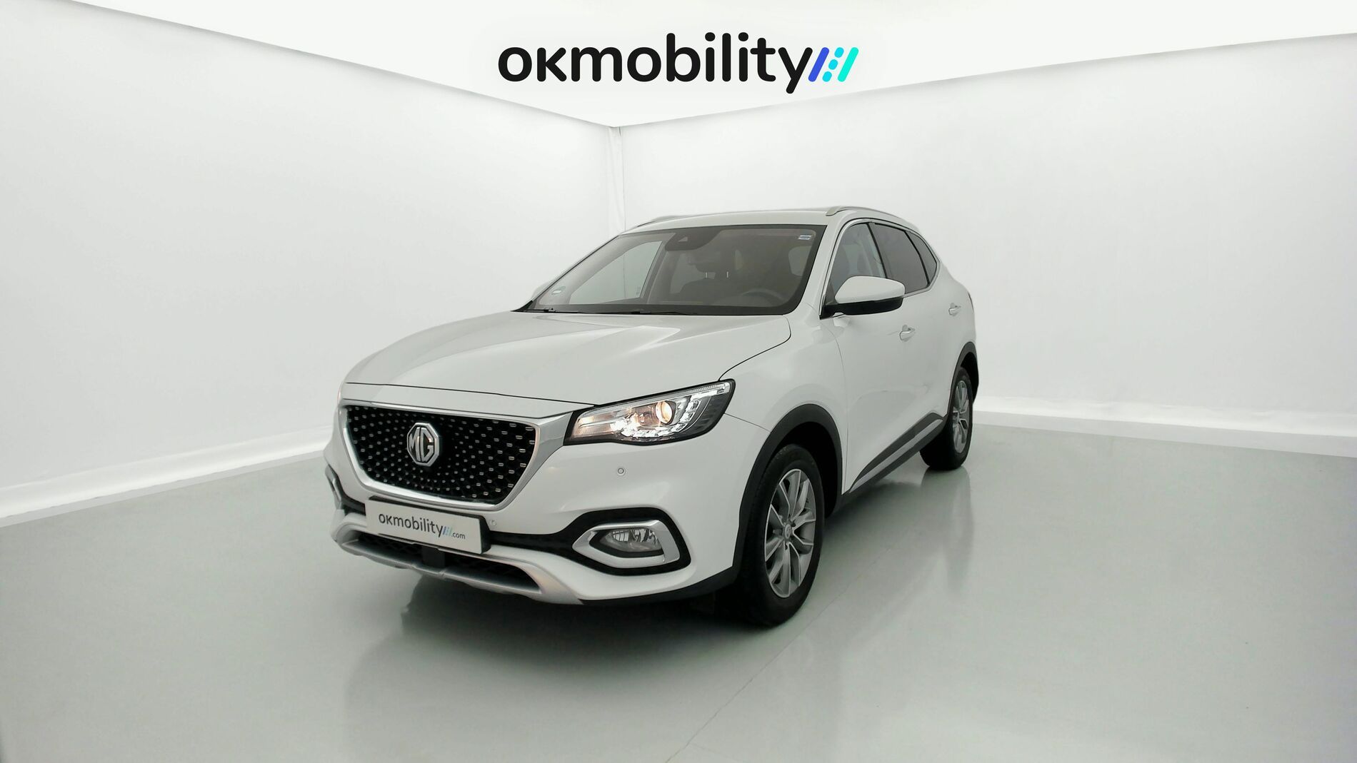 mg hs comfort 1.5 T-GDI 162 AT 2023 dover white 1