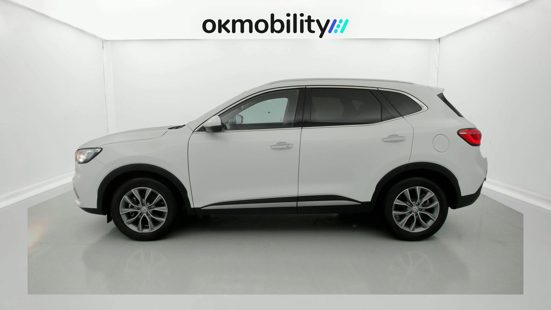 mg hs comfort 1.5 T-GDI 162 AT 2023 dover white 5