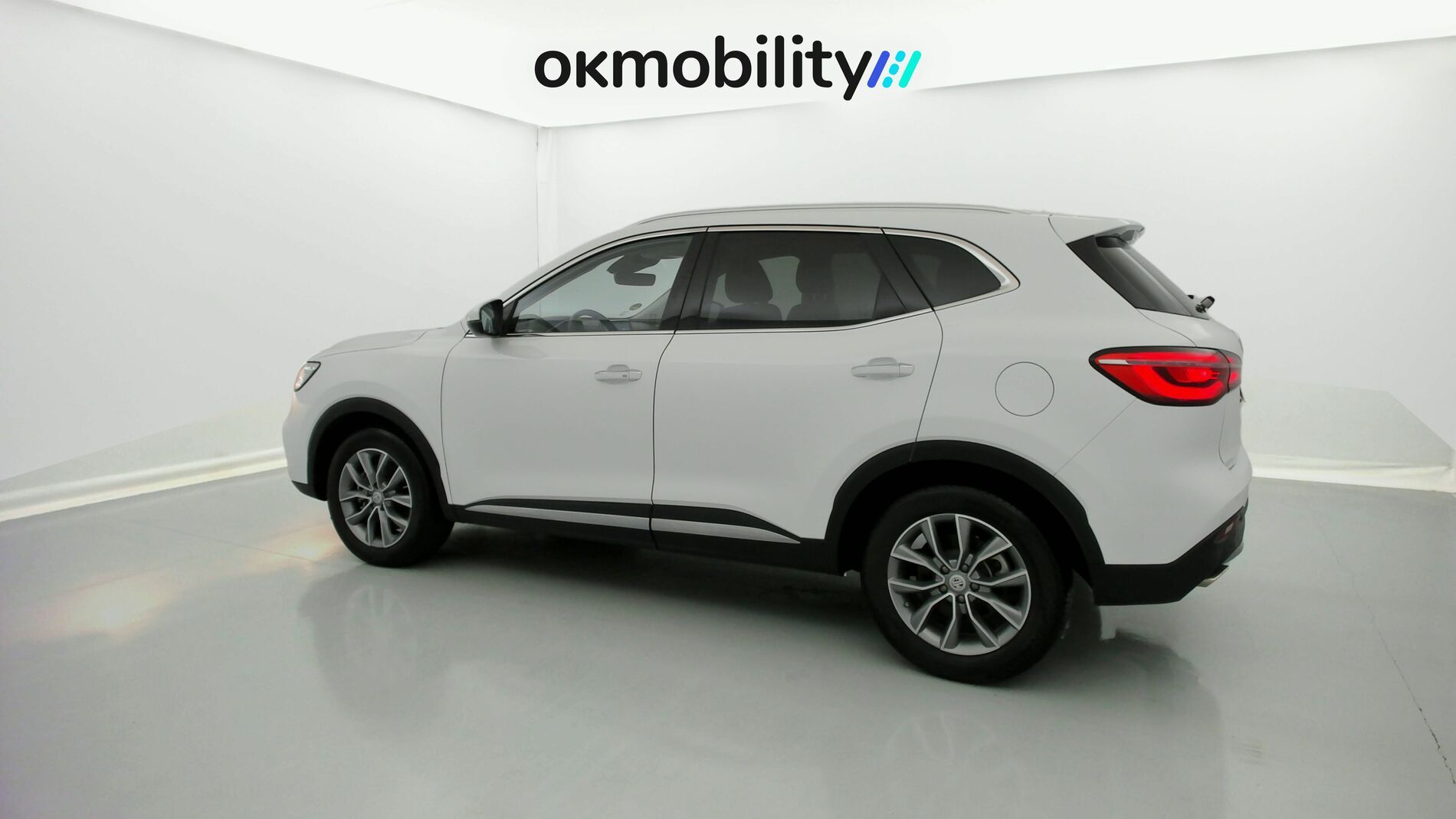 mg hs comfort 1.5 T-GDI 162 AT 2023 dover white 7