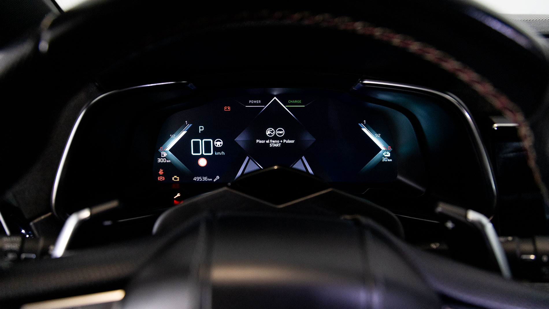 ds ds7 crossback performance line + E-TENSE 300 CA 2022 gris platino 15