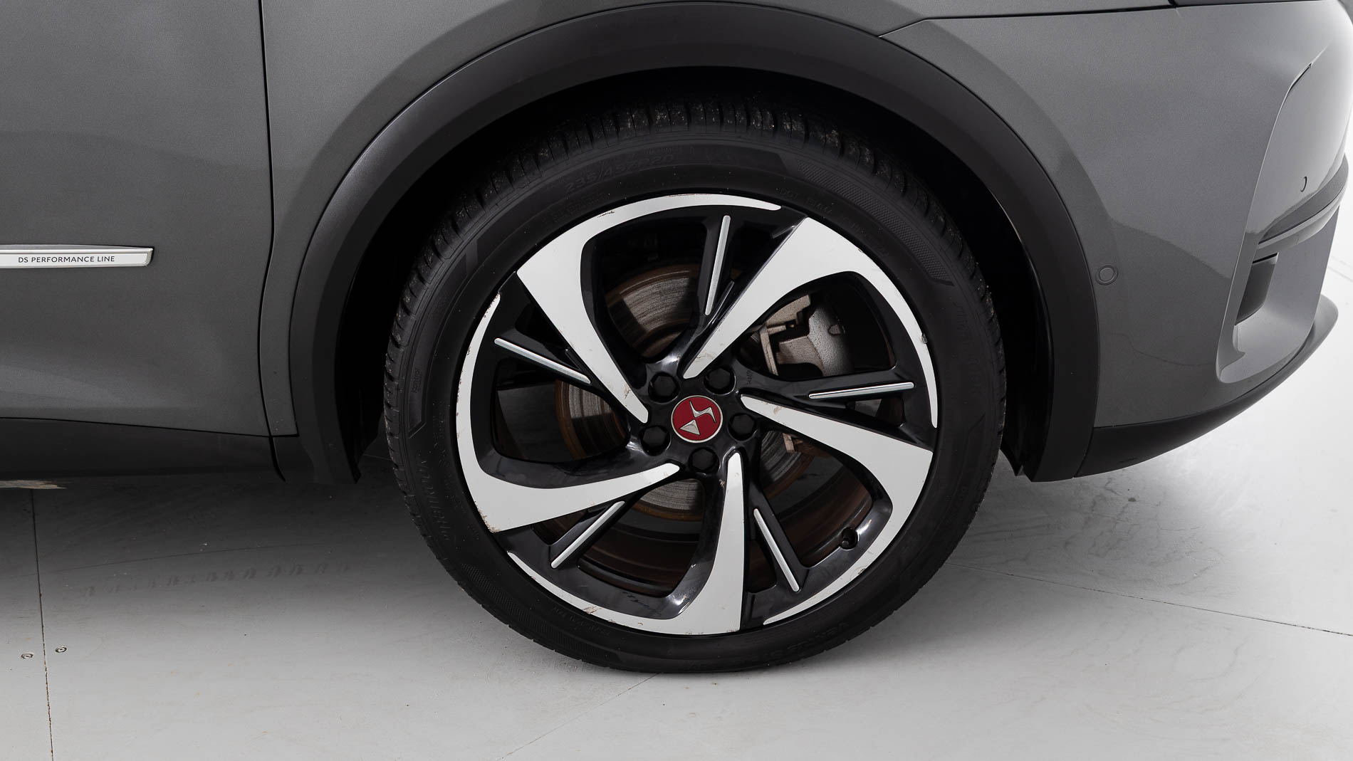 ds ds7 crossback performance line + E-TENSE 300 CA 2022 gris platino 27