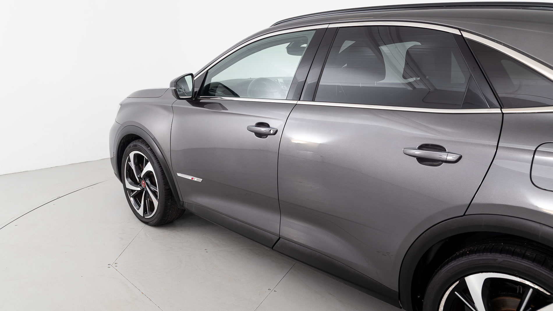 ds ds7 crossback performance line + E-TENSE 300 CA 2022 gris platino 35