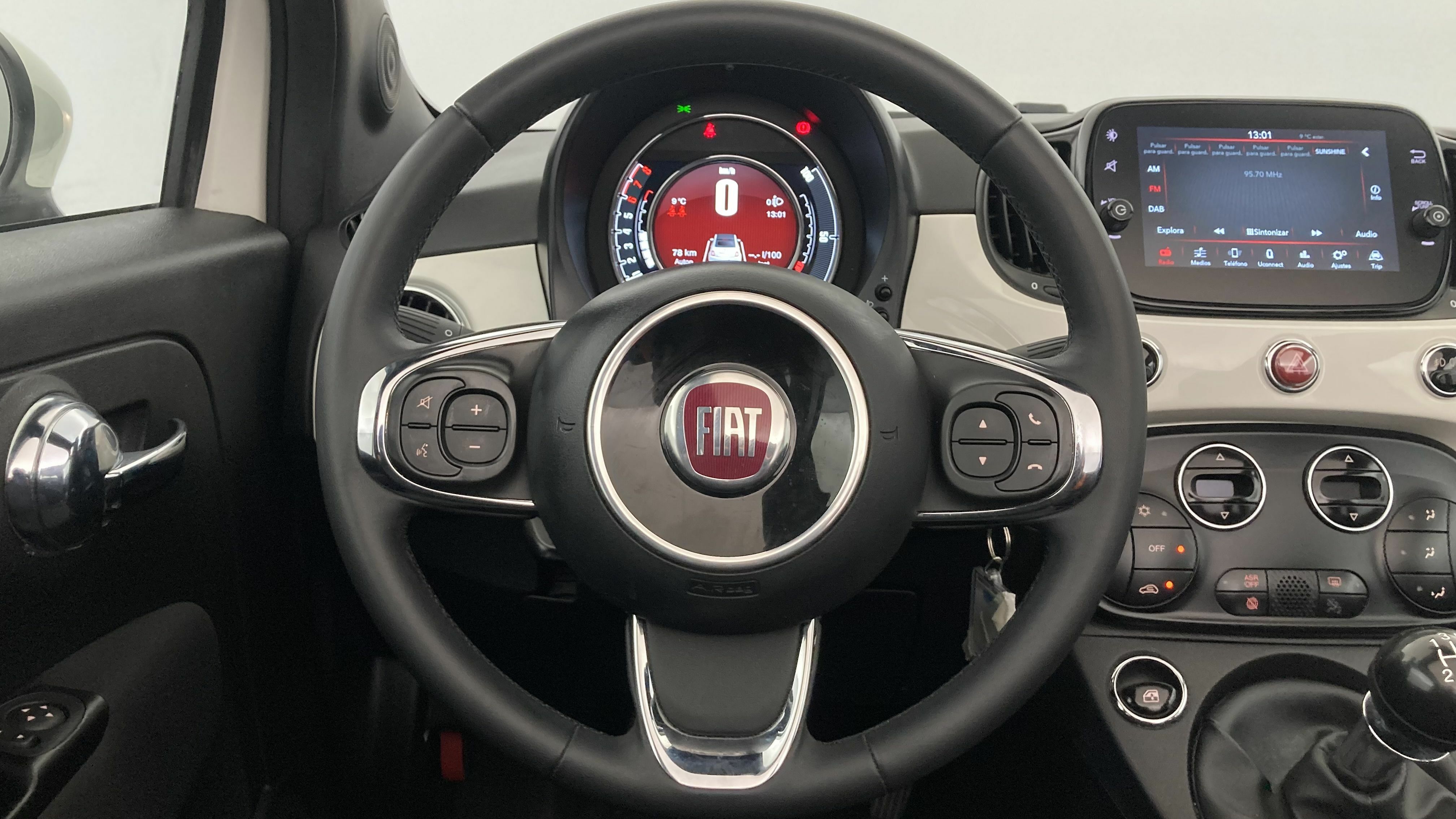 fiat 500c dolcevita 1.0 HYBRID 70 MHEV 2024 bianco 16