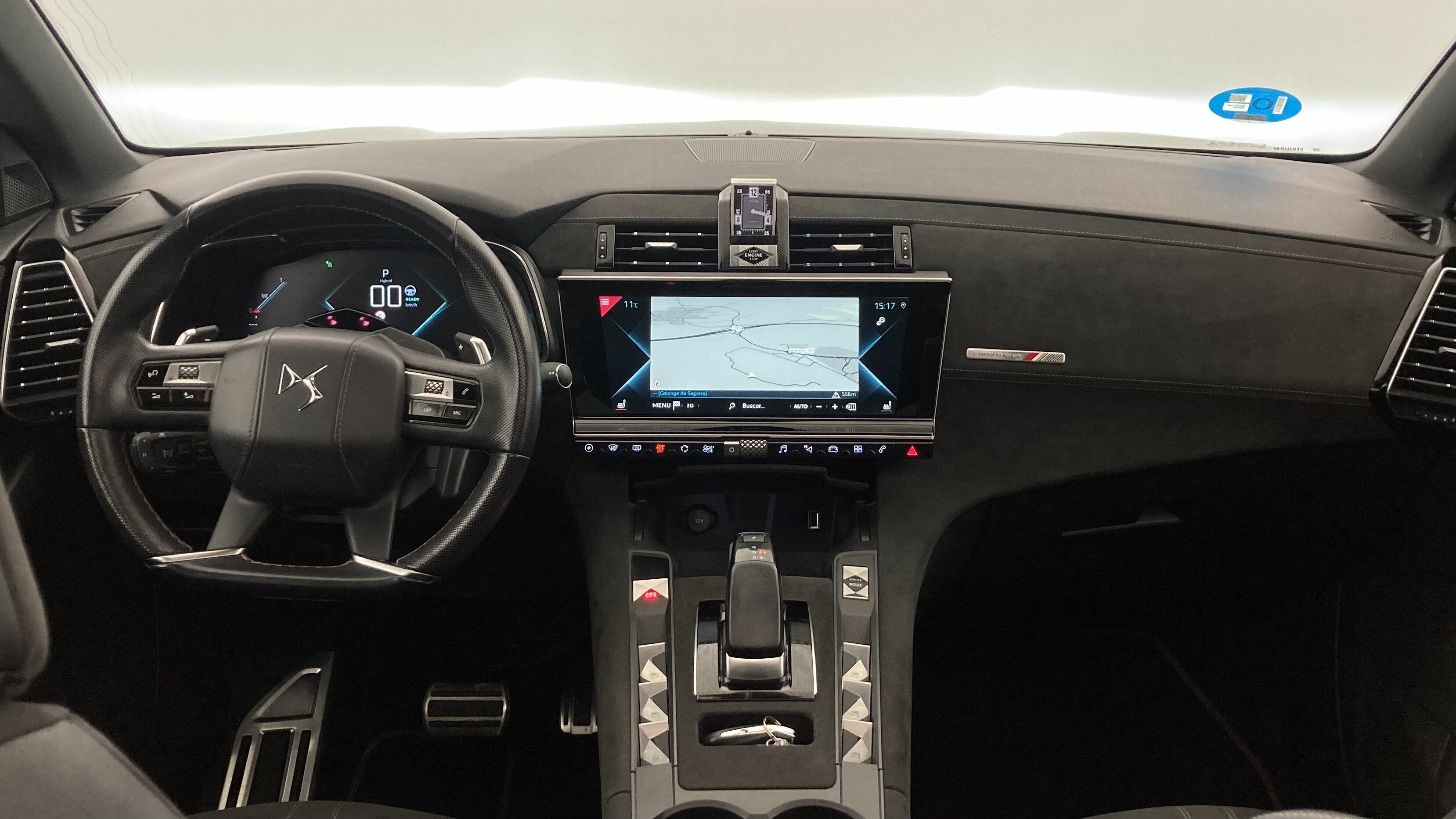 ds ds7 crossback performance line + E-TENSE 300 CA 2022 crystal pearl 15