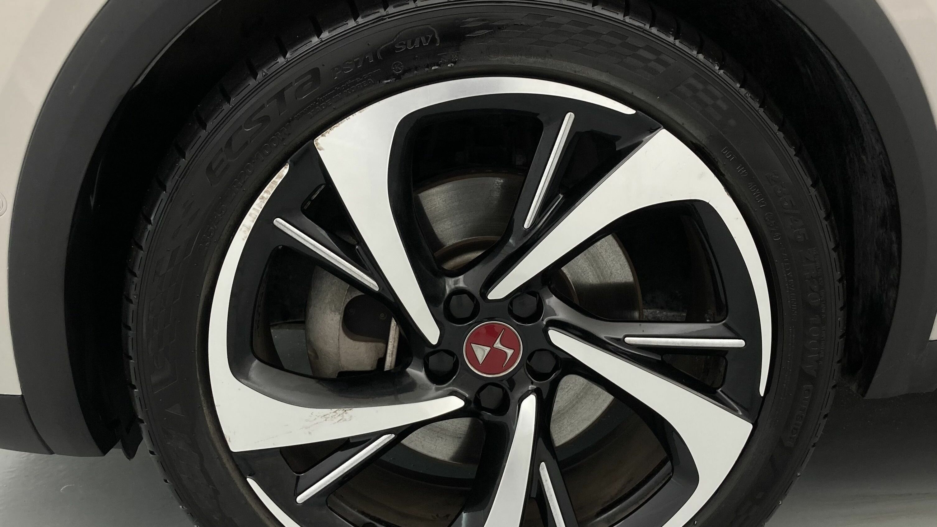 ds ds7 crossback performance line + E-TENSE 300 CA 2022 crystal pearl 26